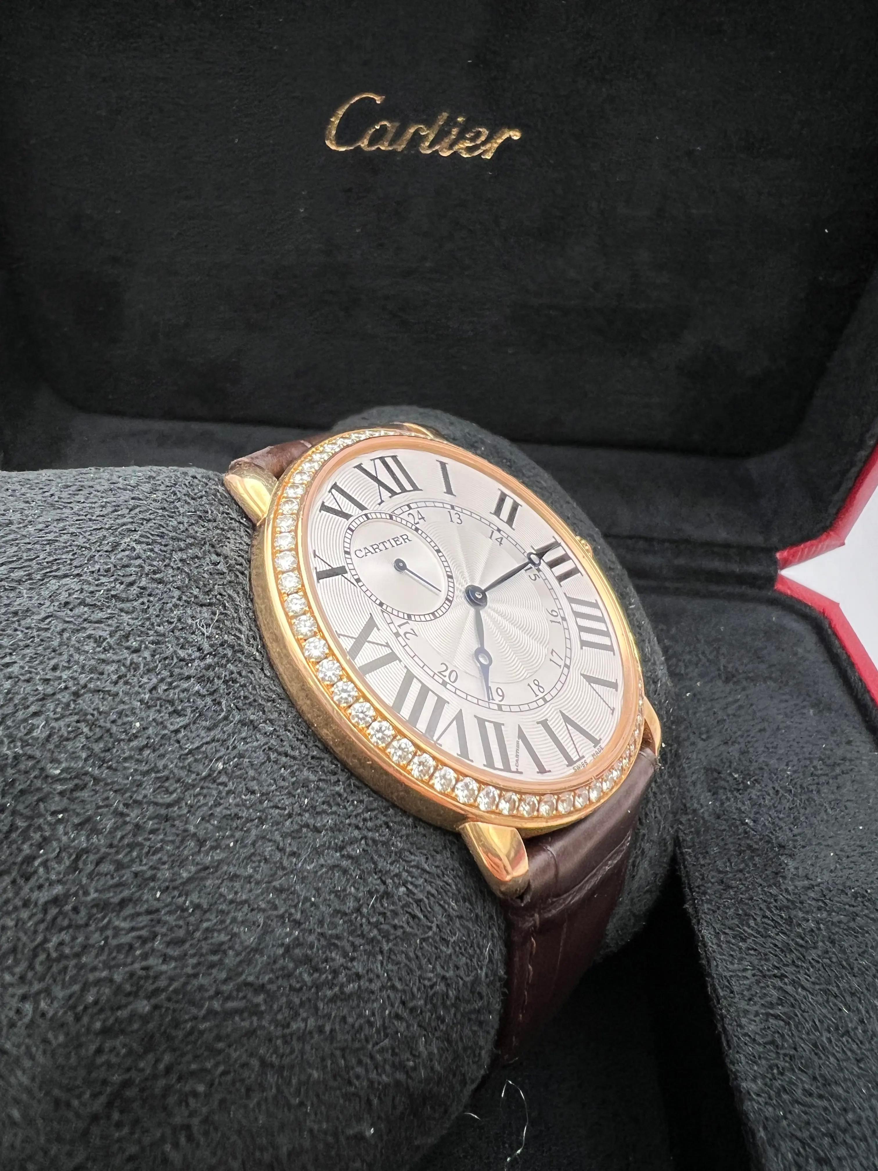 Taille ronde Cartier Ronde Louis XL 42 mm en or rose 18 carats avec lunette en diamant WR007001 en vente