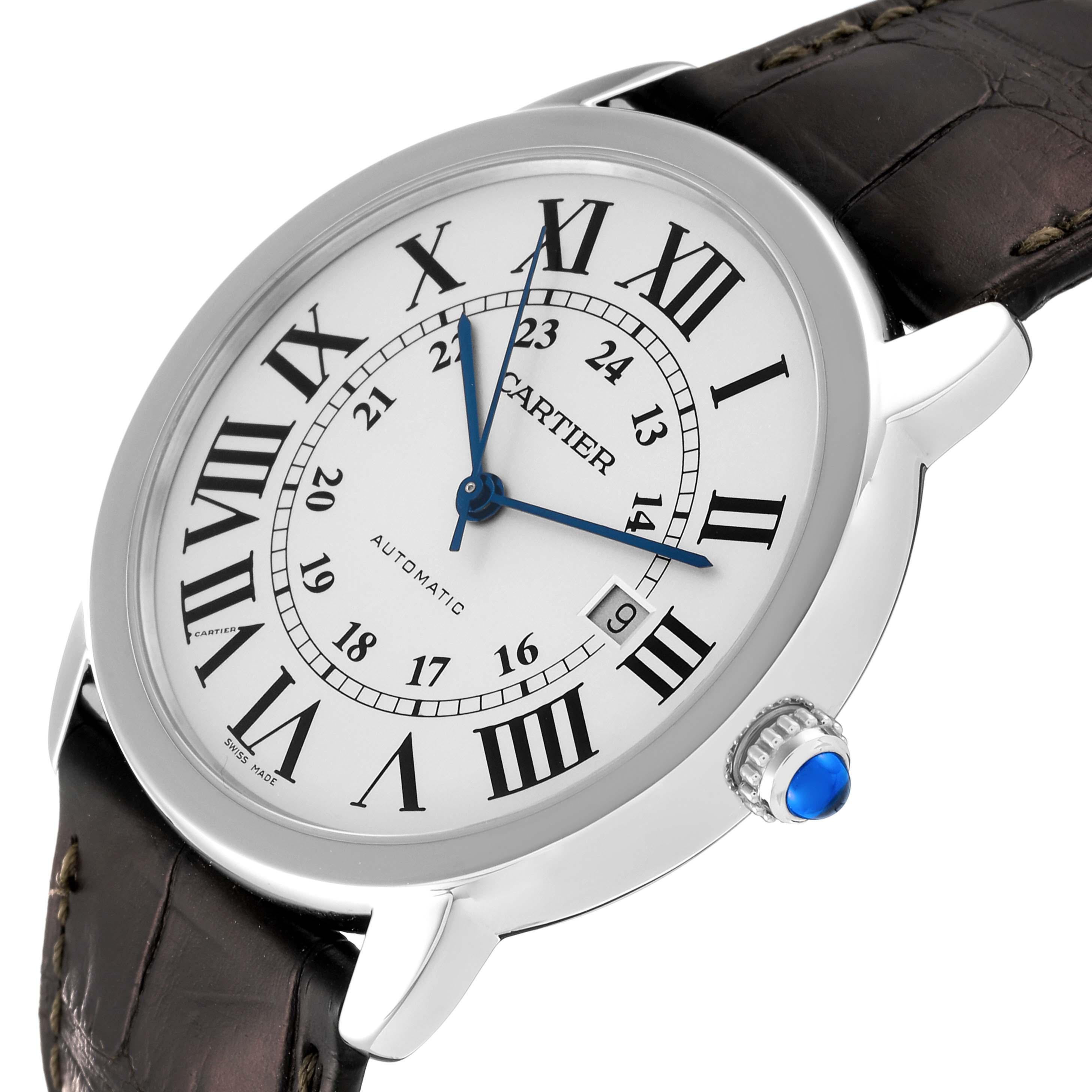 Montre pour hommes Cartier Ronde Solo XL avec cadran argenté automatique WSRN0022 Excellent état à Atlanta, GA