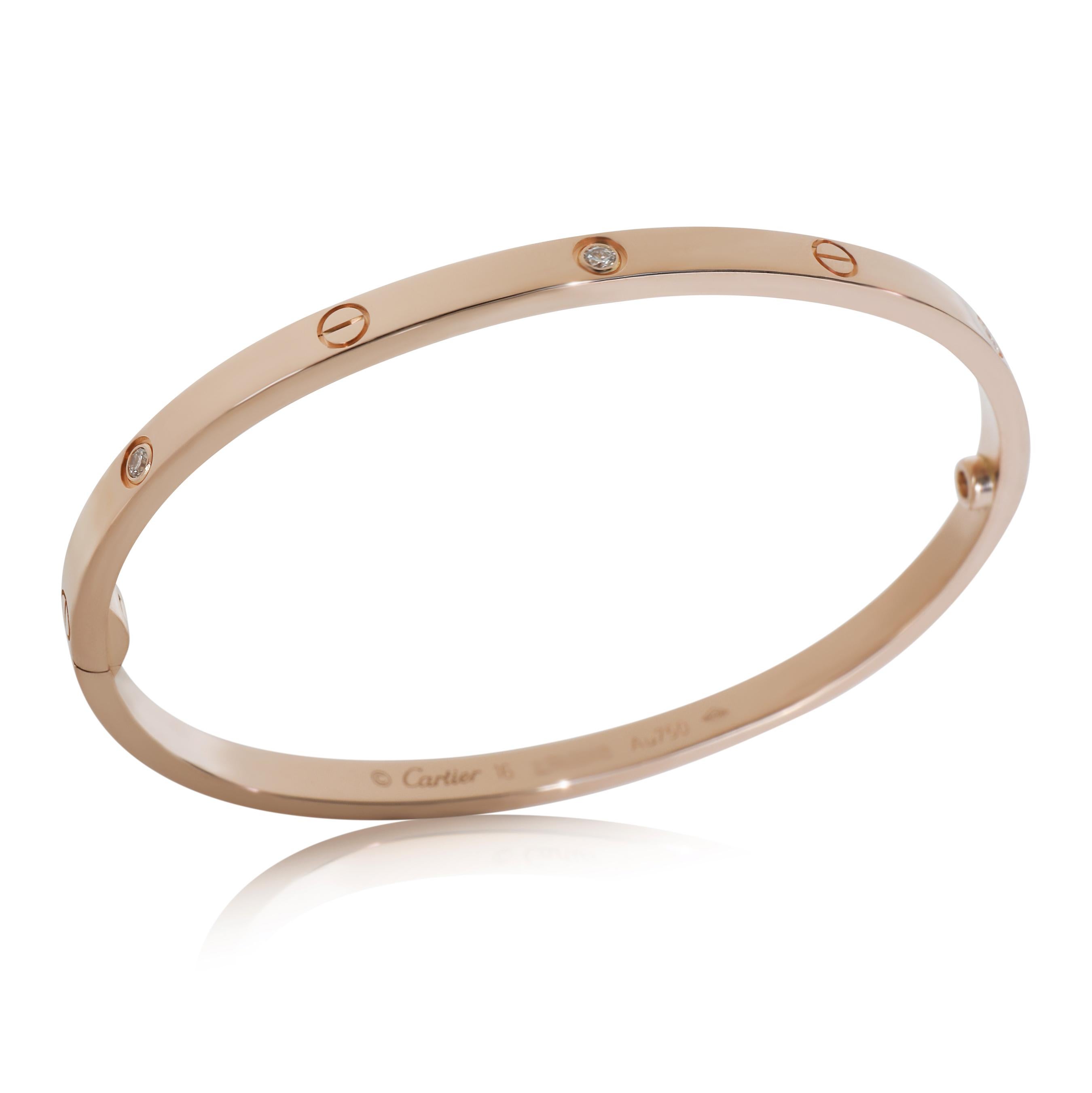 Cartier Rose Gold Diamond Small Model Love-Armband

PRIMÄRE DETAILS
SKU: 148467
Auflistung Titel: Cartier Rose Gold Diamant Kleines Modell Liebesarmband
Beschreibung des Zustands: Die Collection'S Love von Cartier ist der Inbegriff der Ikone, von