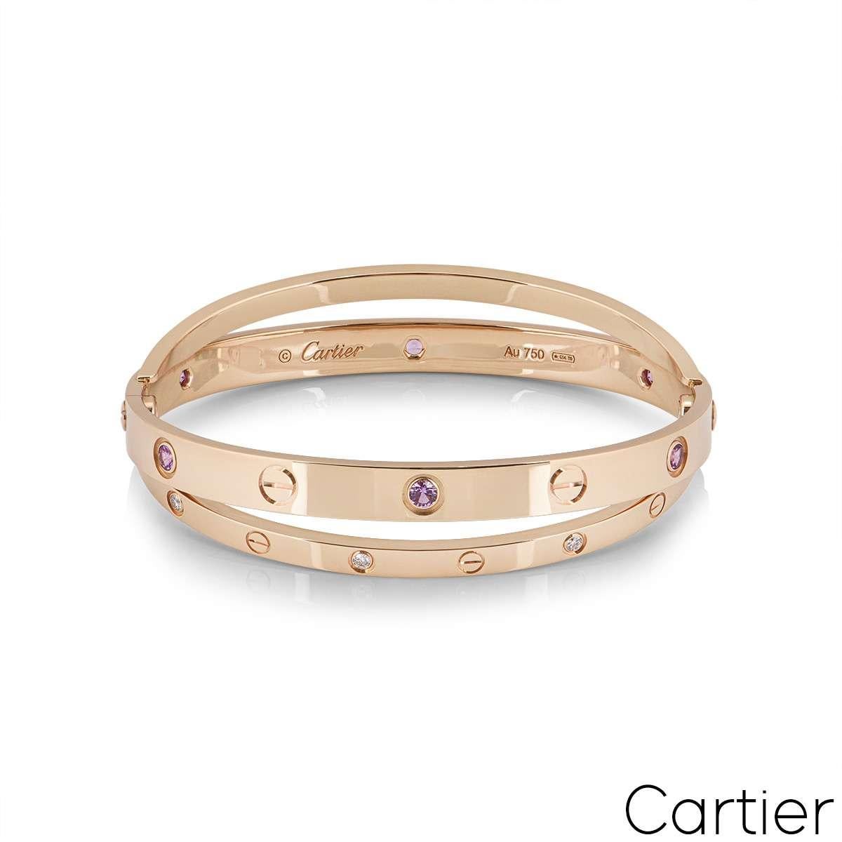 Cartier Double Love-Armband aus Roségold mit halber Diamant und rosa Saphir, Größe 17 N670 (Rundschliff) im Angebot