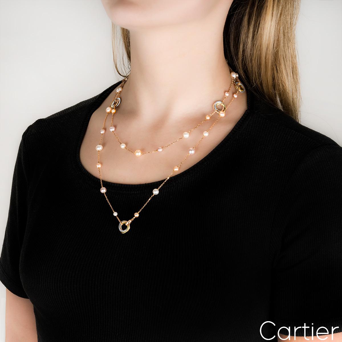 Cartier Trinity De Cartier Halskette aus Roségold mit Perlen im Angebot 1