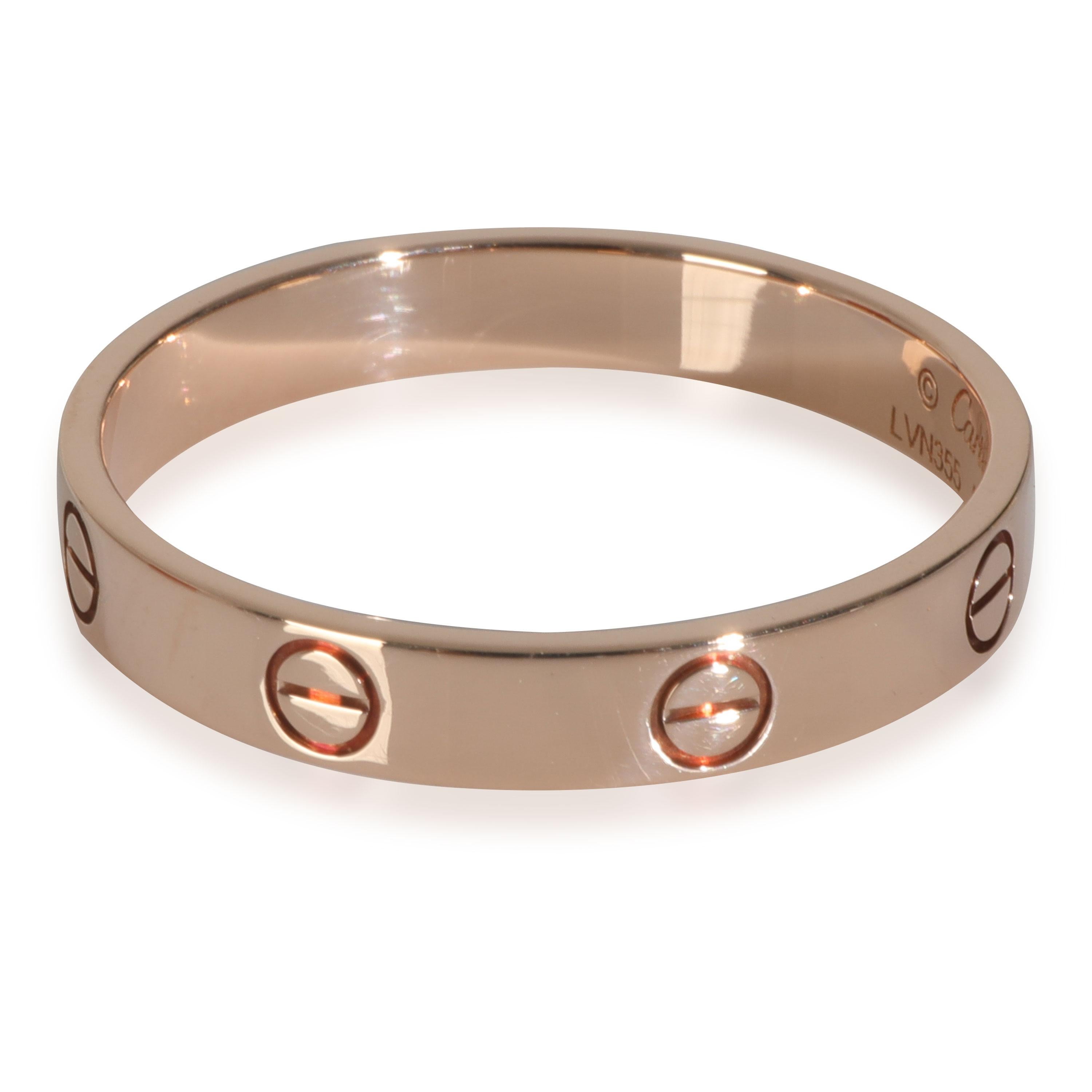 Anillo Cartier Oro Rosa Pequeño Modelo Amor

DETALLES PRINCIPALES
SKU: 145746
Título del listado: Anillo Amor Modelo Pequeño Oro Rosa Cartier
Descripción del estado: La colección Love de Cartier es el epítome de lo icónico, desde los diseños