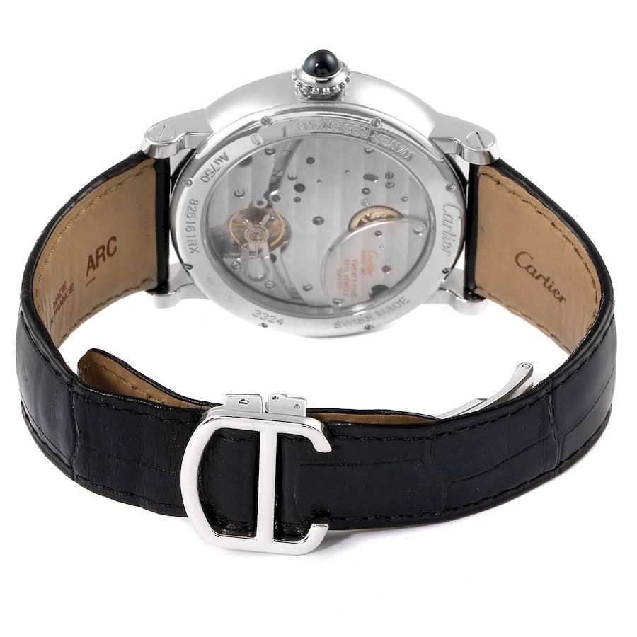 Cartier: Rotonde Herrenuhr mit 18 Karat Weißgold und Silber Zifferblatt W1556202 im Angebot 4