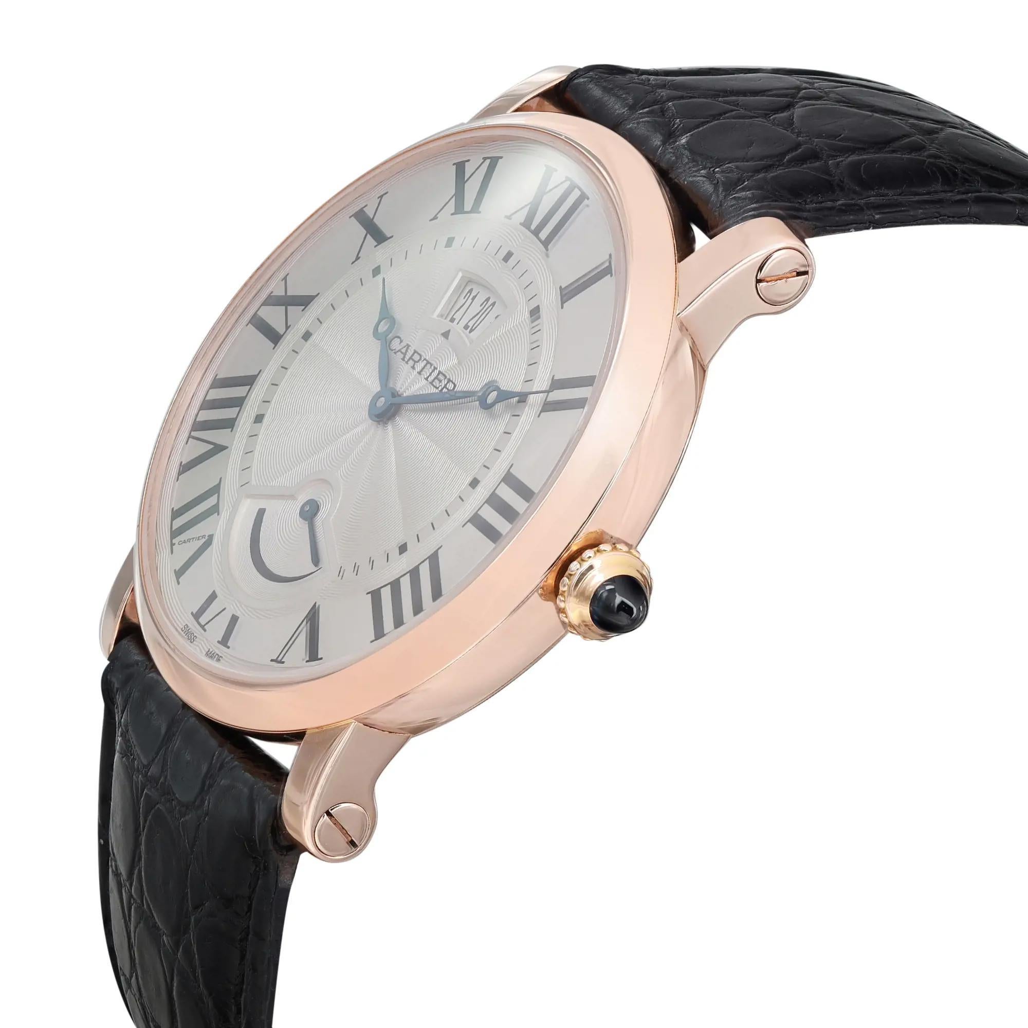 Pre-owned. Micro Scratches on the back case. The leather band shows visible signs of wear. Comes with an original box but papers are not included.

 Brand: Cartier  Type: Wristwatch  Department: Men  Model Number: W1556252  Country/Region of
