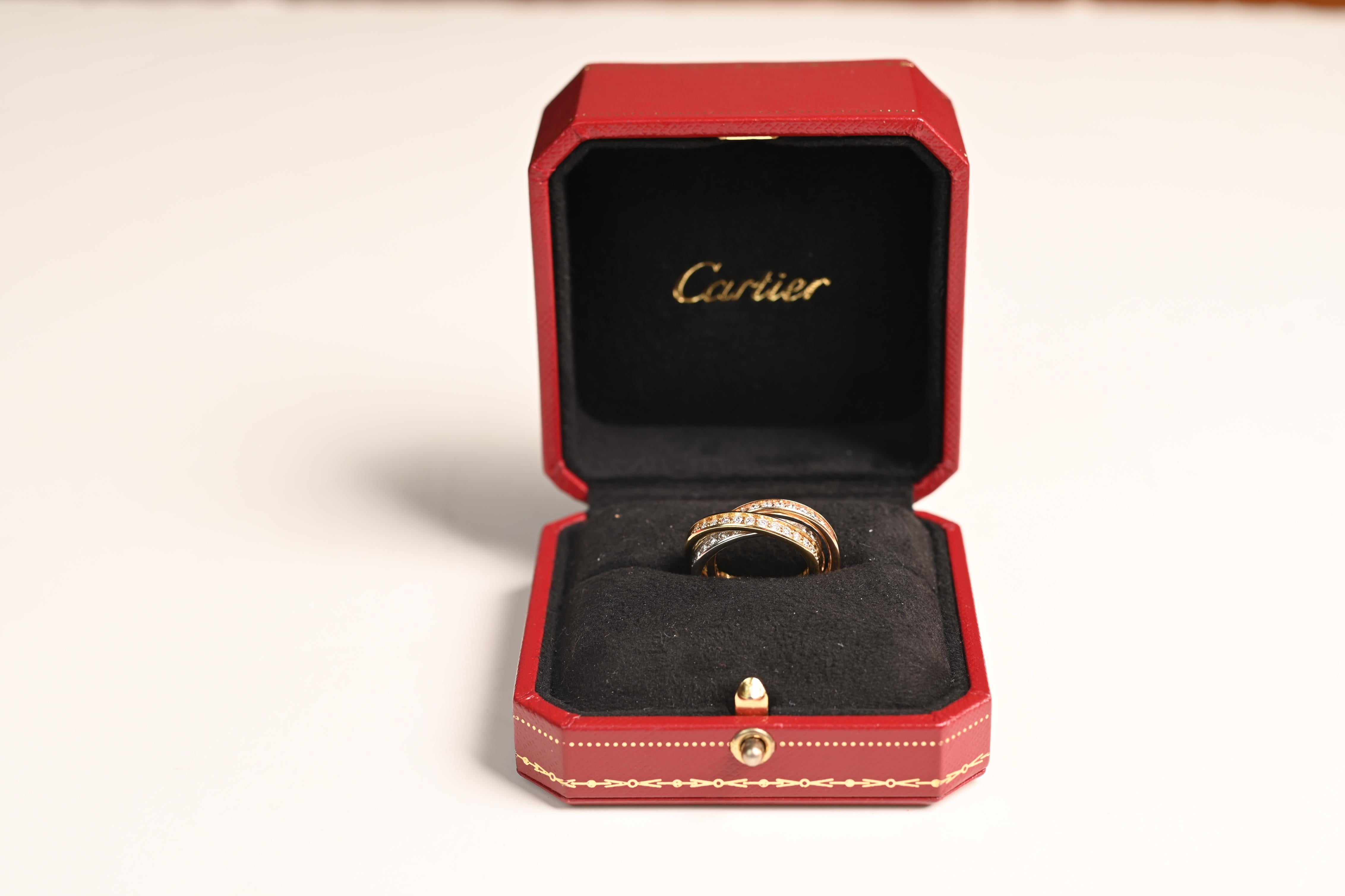 Art Deco Cartier Round Brilliant Cut Diamond Band Ring (Approx. 1.9-Carats), Yellow Gold For Sale