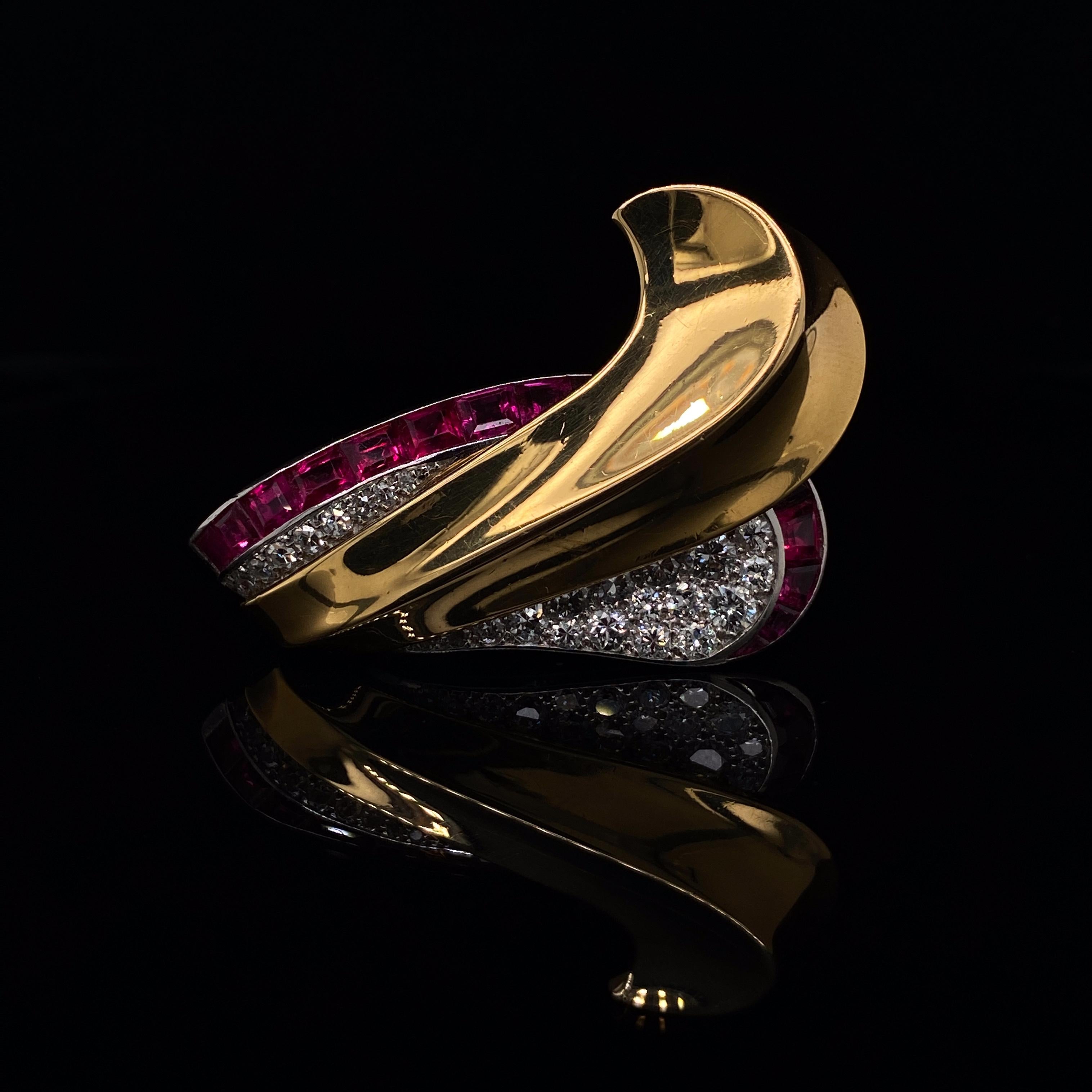 Square Cut Cartier Ruby and Diamond 18 Karat Yellow Gold Brooch, Circa 1950. For Sale