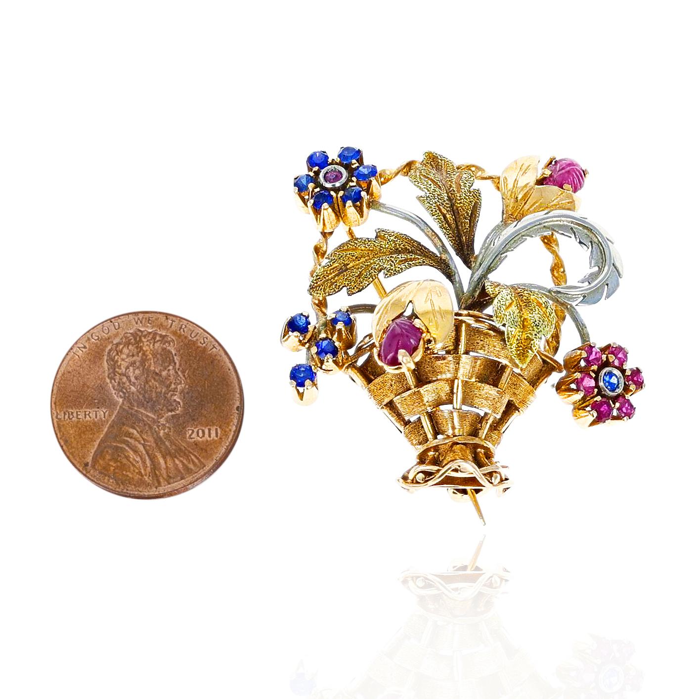 Women's or Men's Cartier Ruby and Sapphire Flower Bouquet Brooch, 18 Karat Two Tone Gold