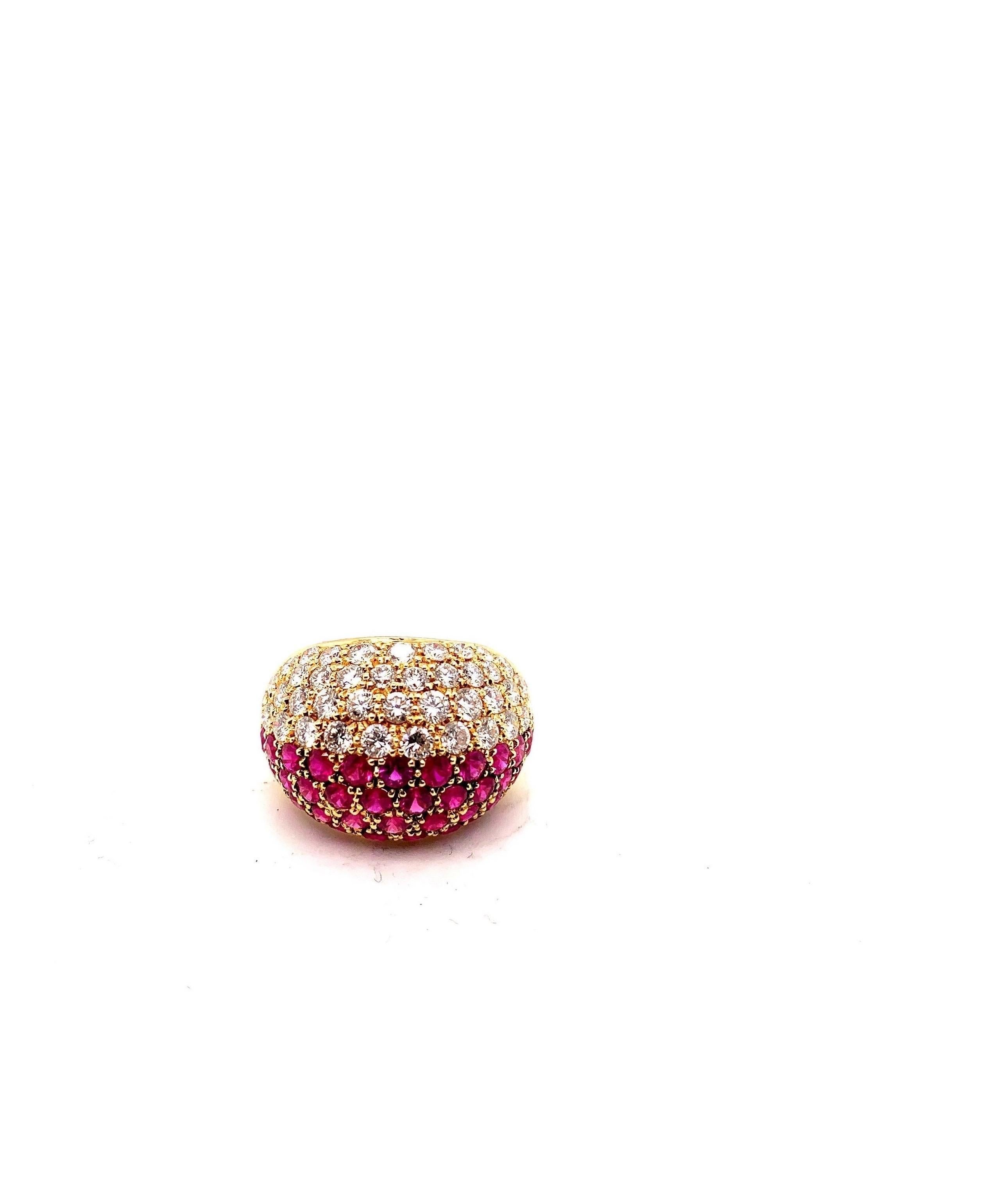 Anillo Cartier Rubí Diamante Bombe Oro en Excelente estado para la venta en New York, NY