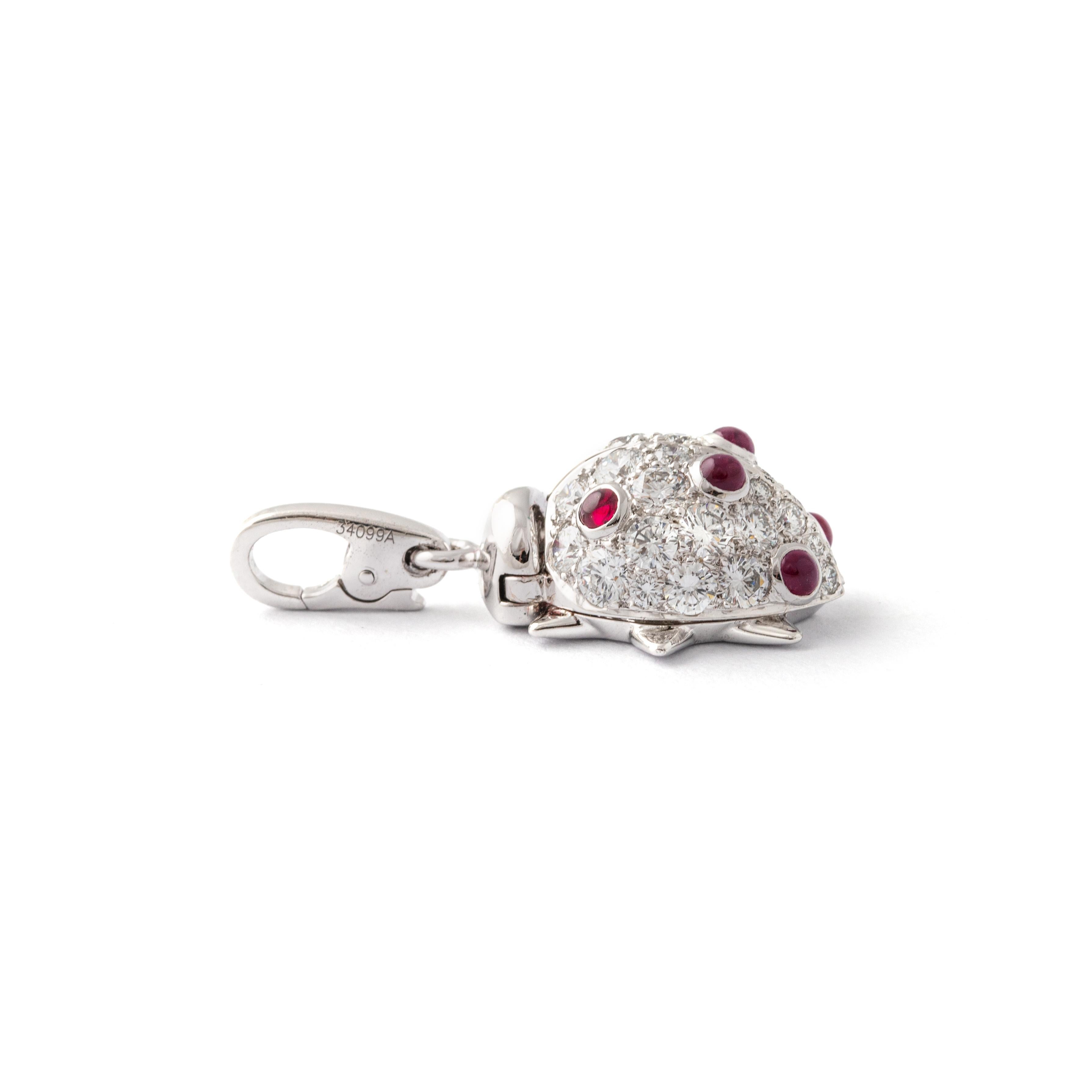Round Cut Cartier Ruby Diamond Gold 18K Charm Pendant Ladybird For Sale