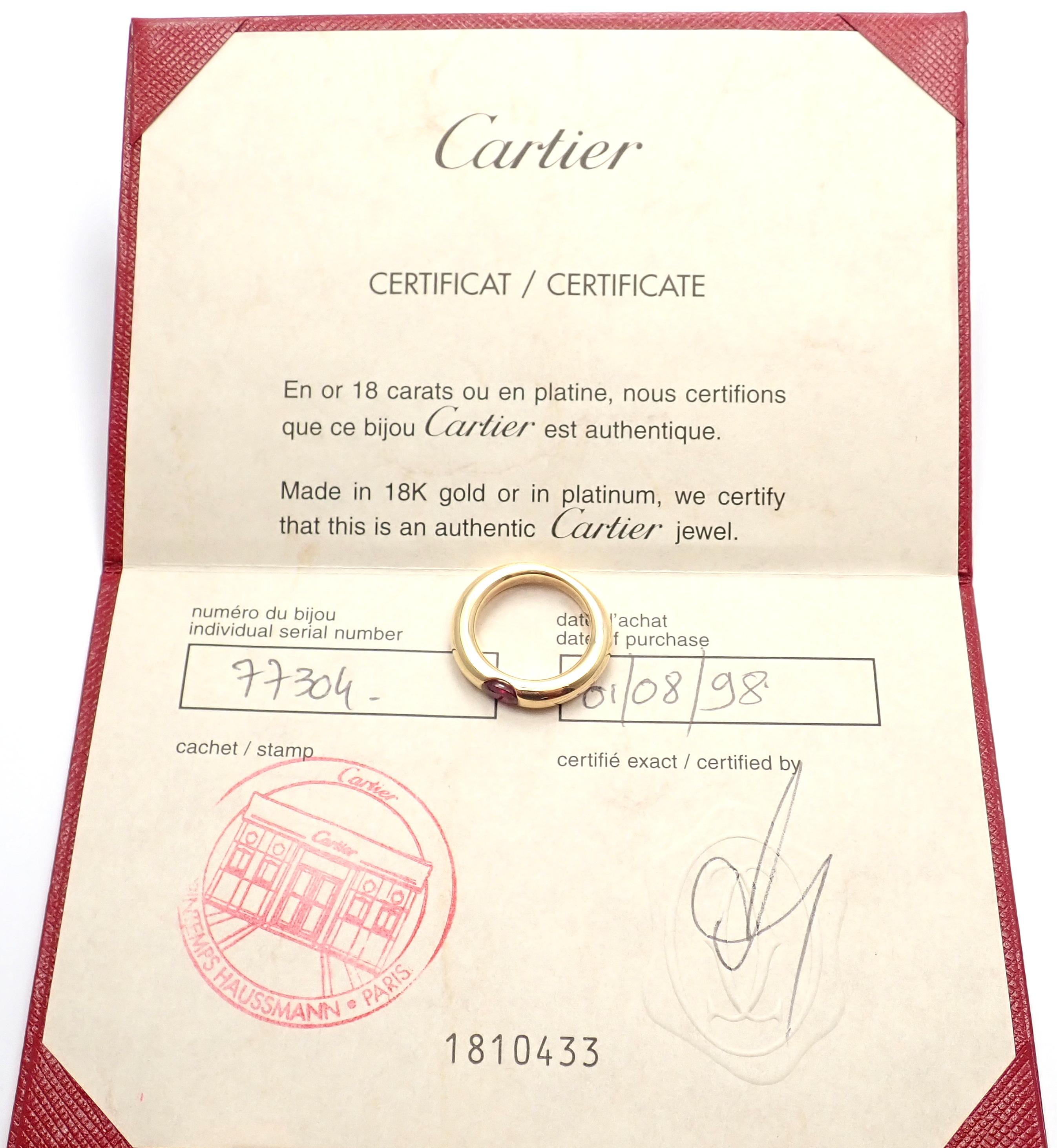 18k Yellow Gold Ellipse Ruby Band Ring by Cartier.
With 1 oval-shaped beautiful ruby 5mm x 4mm.
Details:
Width: 4mm
Weight: 8.9 grams
Ring Size: European 49, US 4 3/4
Stamped Hallmarks: Cartier 750 49 1992 77304
*Free Shipping within the United