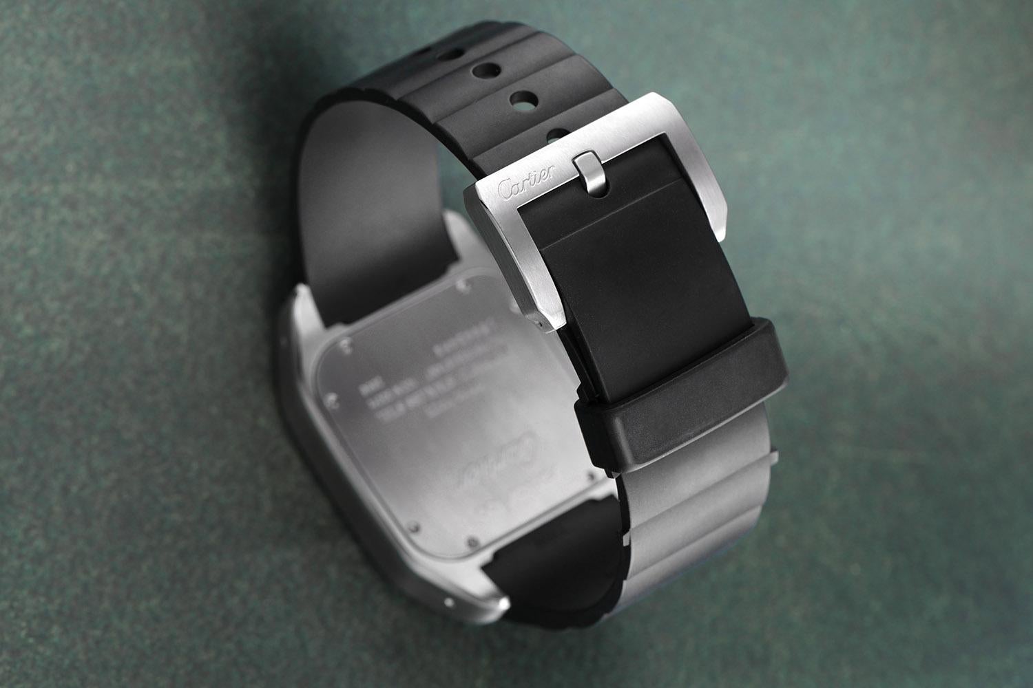 Cartier Santos 100 Men's Watch W20121U2 Stainless Steel Watch with Black Rubber In Excellent Condition In New York, NY