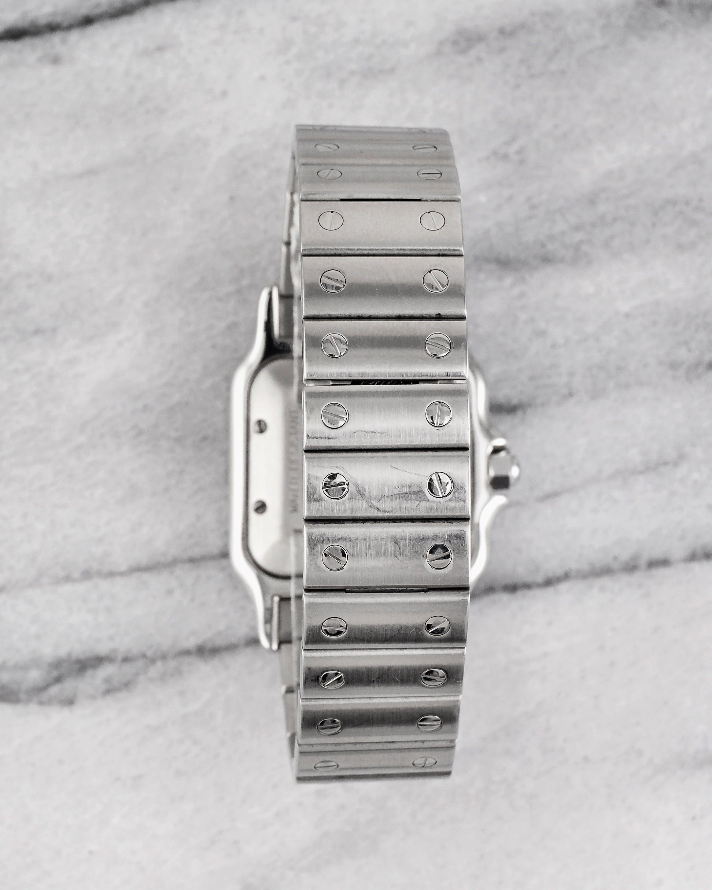 Reloj Cartier Santos 2319 Esfera Guilloché de acero, años 90 en Bueno estado para la venta en New York, NY