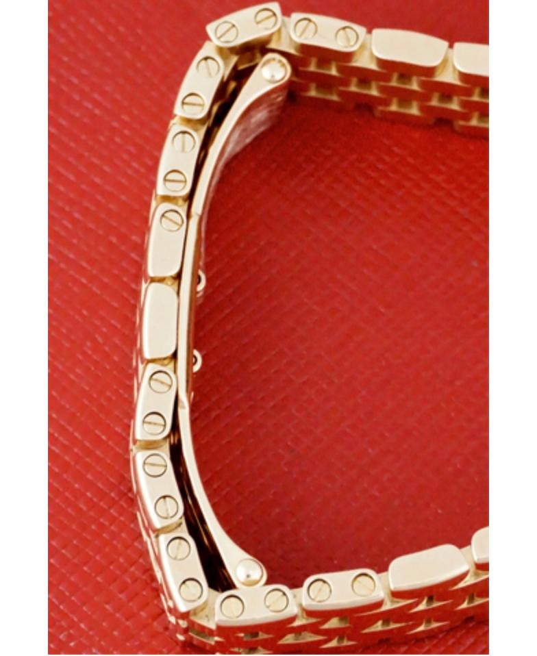 Cartier Santos DeMoiselle 18 Karat Rose Gold Model W25077X9 Watch In Excellent Condition In Dallas, TX