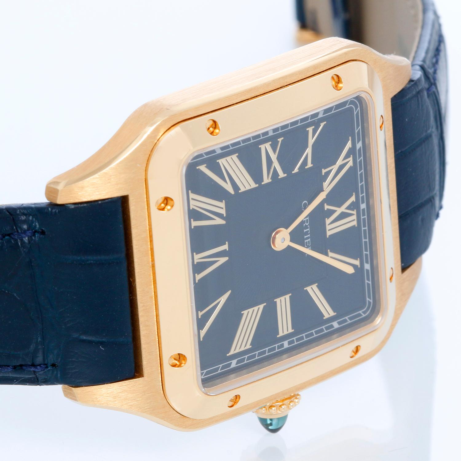 Cartier Santos Dumont 18k Yellow Gold WGSA0077 4532 In Excellent Condition For Sale In Dallas, TX