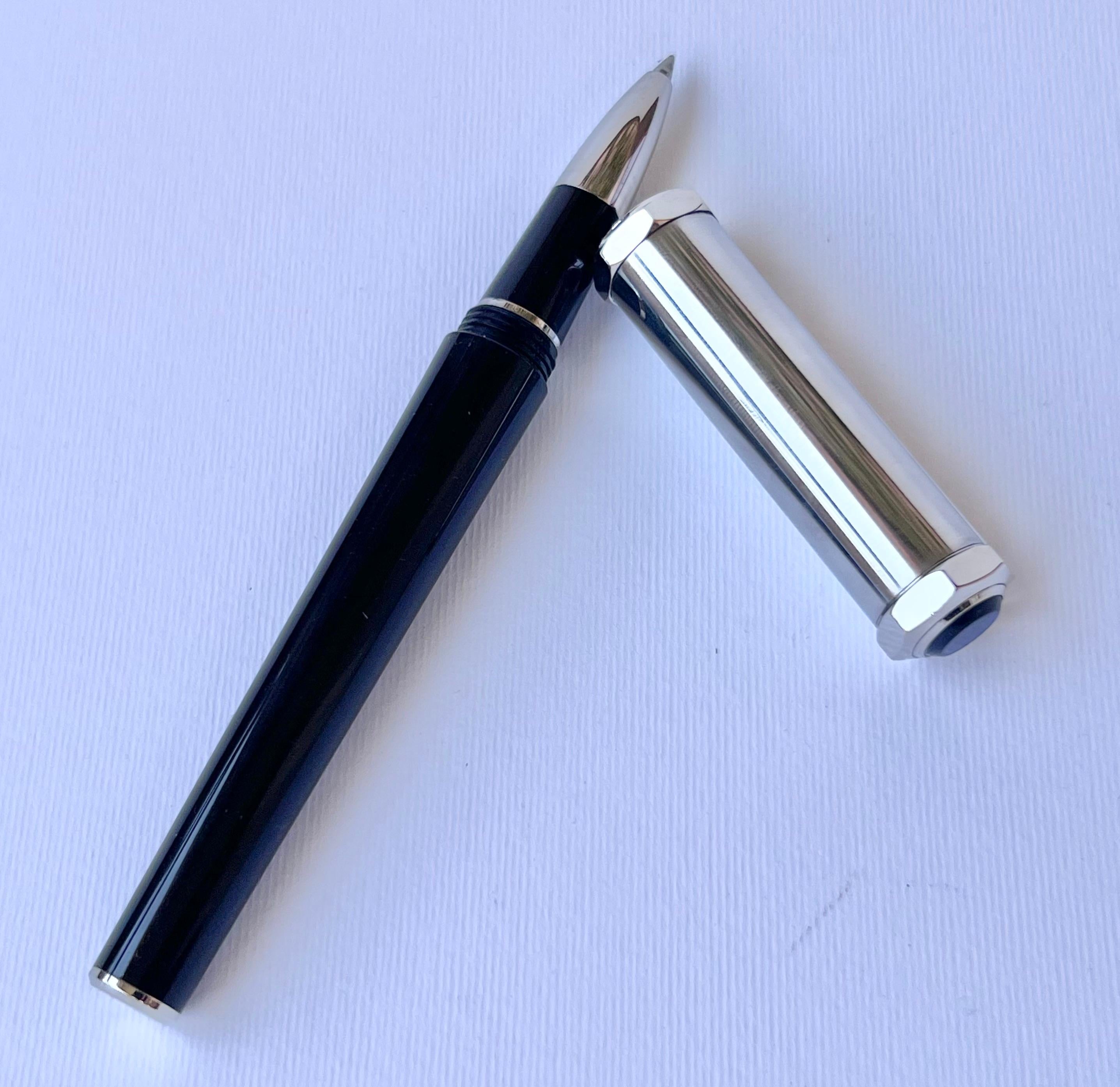 Cartier Santos-Dumont Brushed metal de metal rollerball pen  For Sale 7