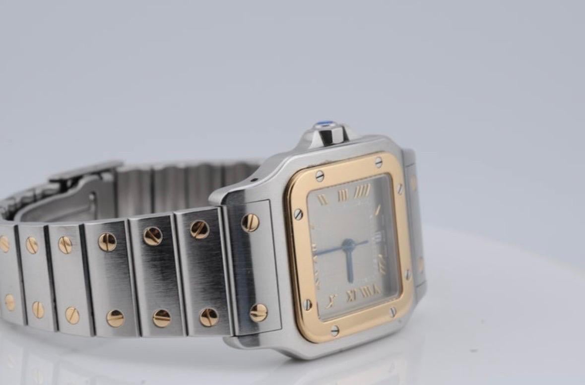 Cartier Santos Galbée Ref. 1566 - Montre à quartz en acier et or Unisexe en vente