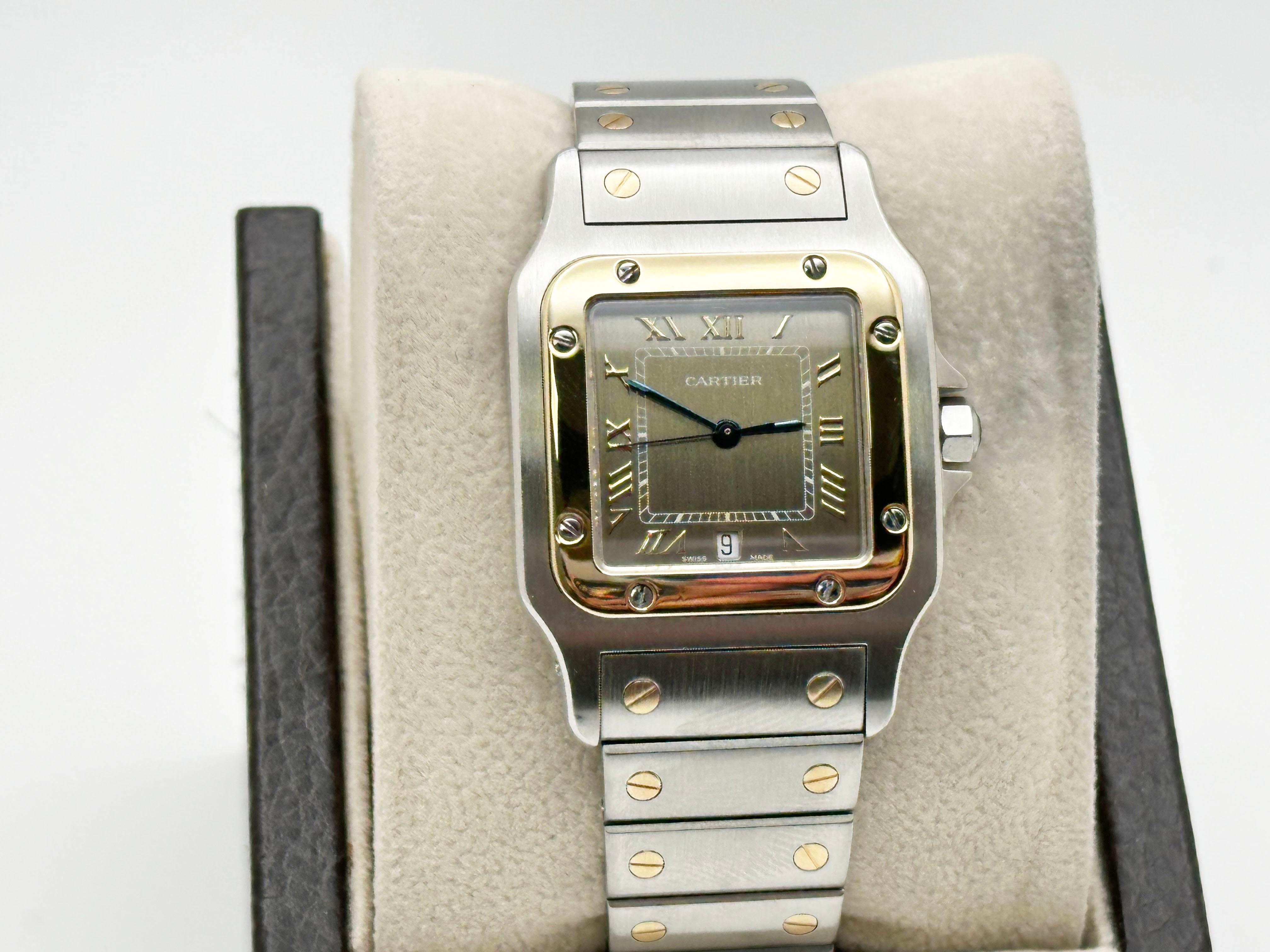 Numéro de style : 187901

 

Modèle : Cartier Santos Galbee

 

Matériau du boîtier : Acier inoxydable 

 

Bande : or jaune 18K et acier inoxydable 

 

Lunette : or jaune 18K 

 

Cadran :  Cadran en bronze 

 

Visage : Cristal saphir 

 

Taille