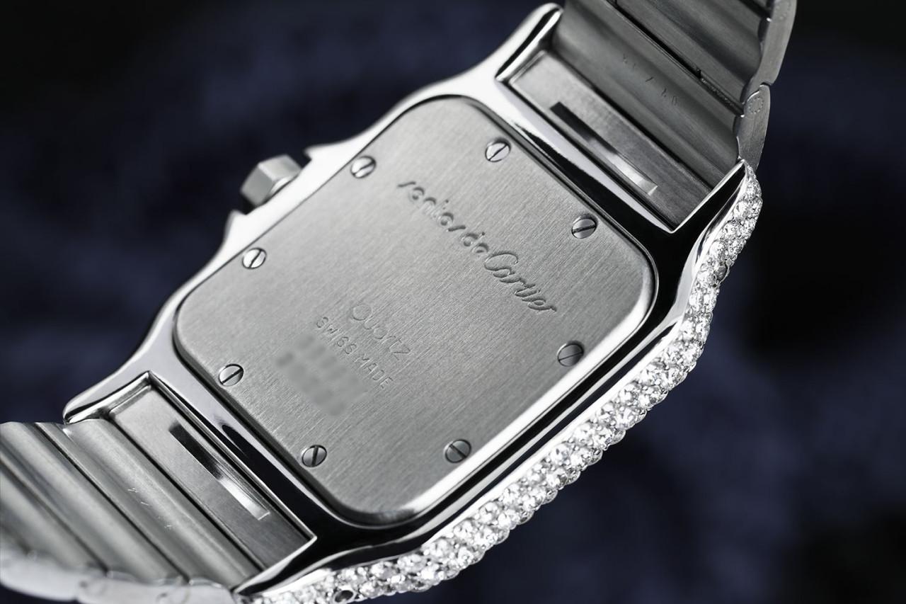 Cartier Santos Galbee Edelstahl-Uhr 98790, maßgefertigter Diamant-Quarz im Zustand „Hervorragend“ im Angebot in New York, NY