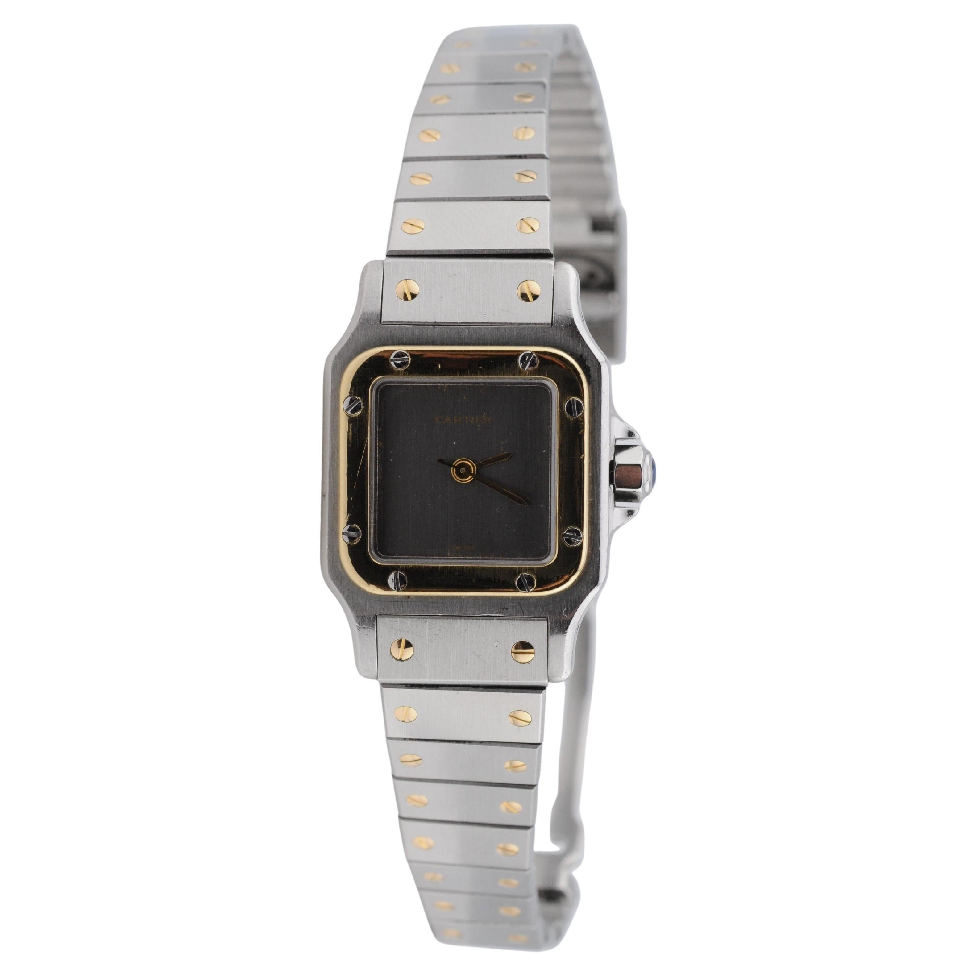 Elegant Cartier Santos Lady in the classic 24mm size, crafted from steel and gold. This timepiece dates back to 1987 and bears the reference 0902. A special highlight is the rare Ghost Dial, giving the watch a subtle yet sophisticated appeal.

The
