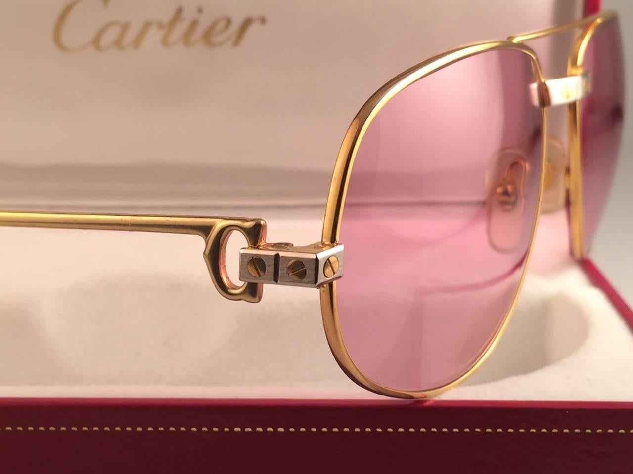 Cartier Santos Romance Rose Pink Lenses 54mm Drake 18k Gold Sunglasses In Excellent Condition In Baleares, Baleares
