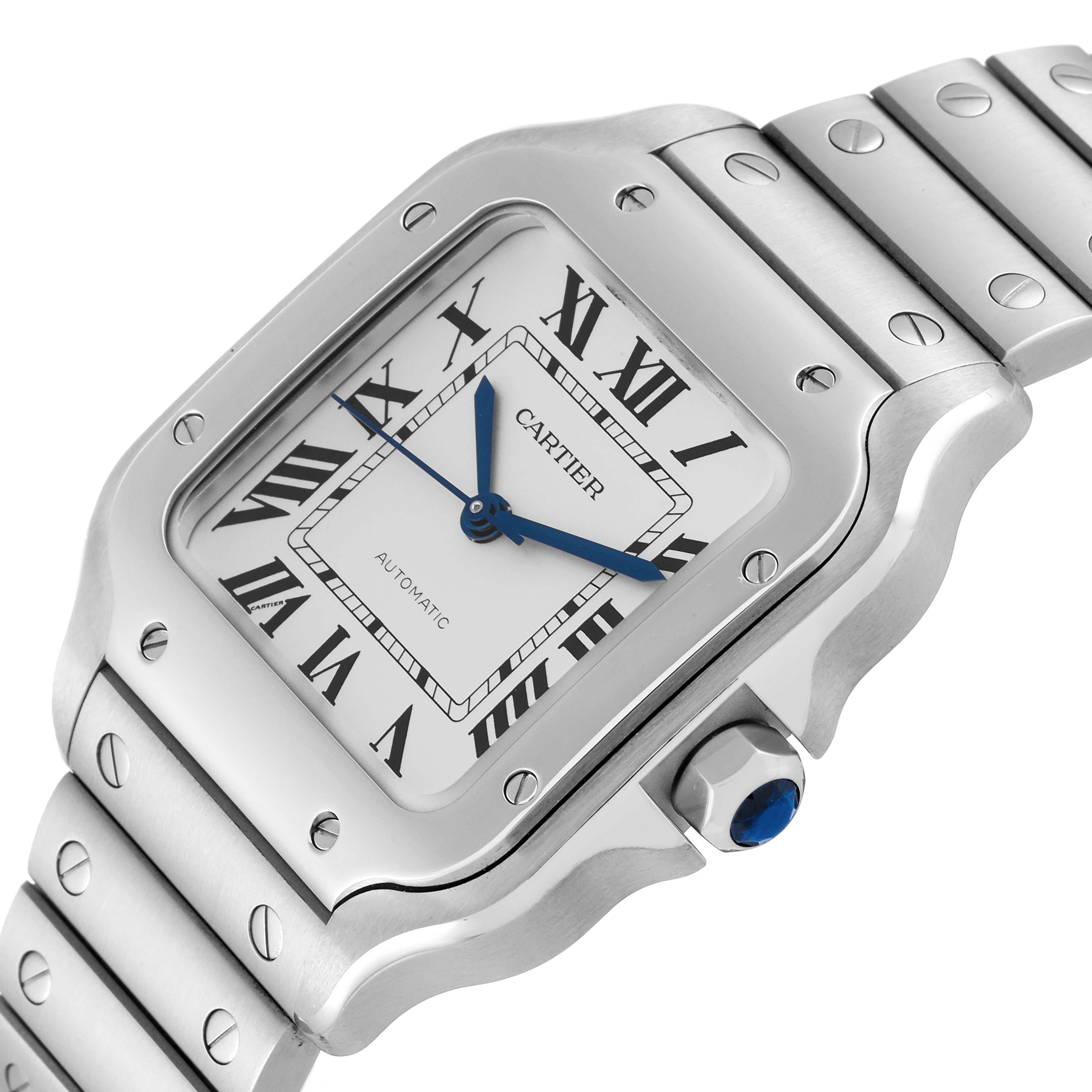 Cartier Santos Montre pour hommes de taille moyenne en acier avec cadran argenté WSSA0029 Excellent état à Atlanta, GA