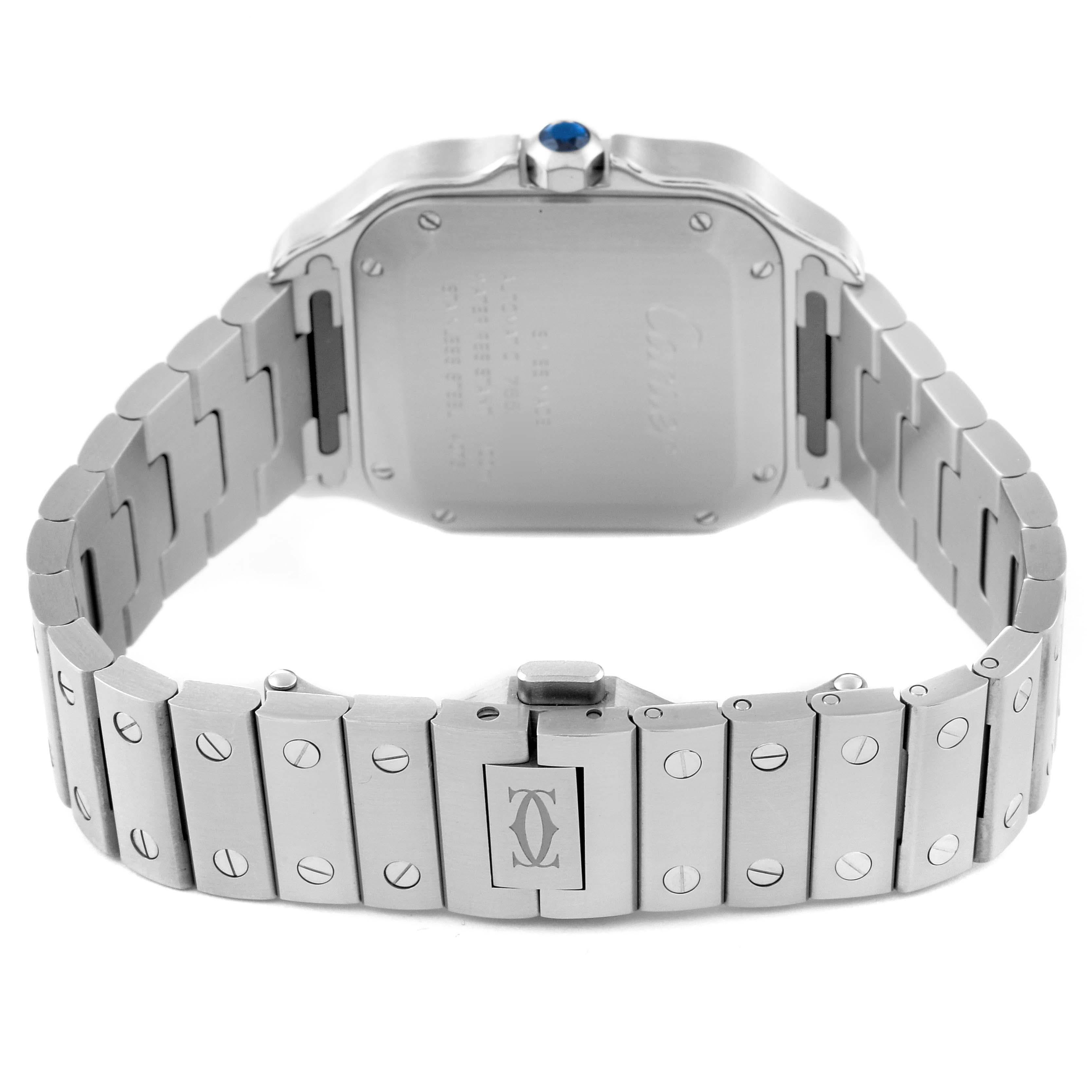 Cartier Santos Montre pour hommes de taille moyenne en acier avec cadran argenté WSSA0029 1
