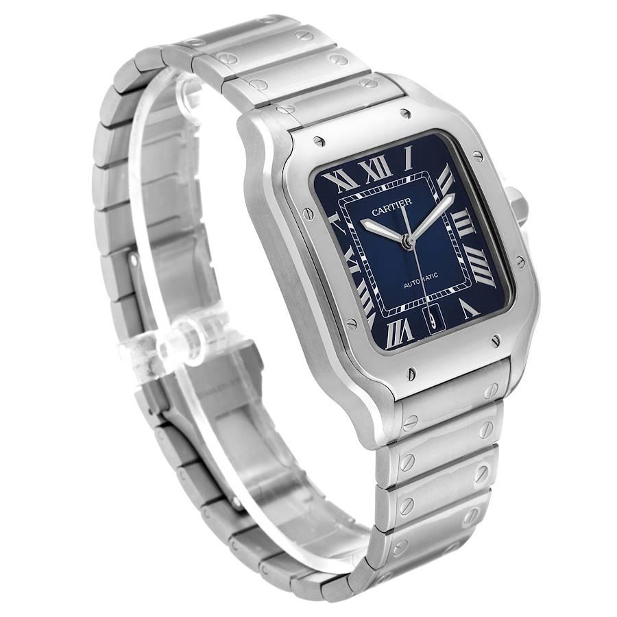 Cartier Santos Edelstahl-Herrenuhr mit blauem Zifferblatt WSSA0030, ungetragen im Zustand „Hervorragend“ im Angebot in Atlanta, GA