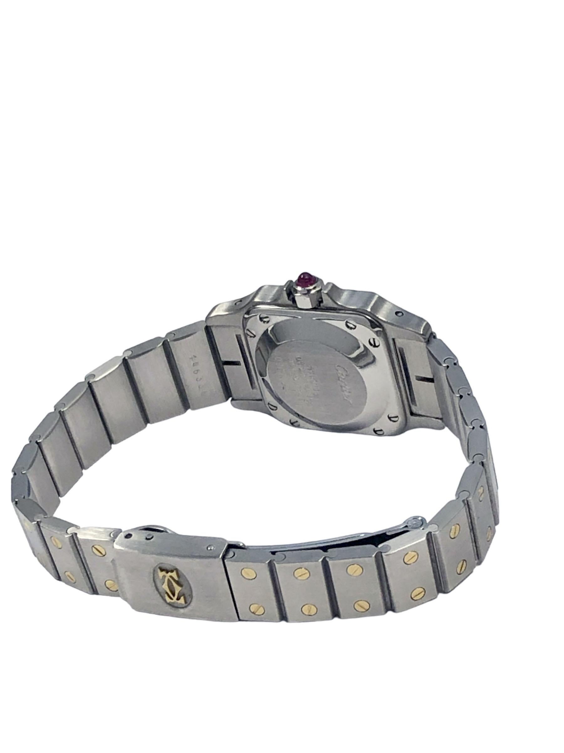 Cartier Santos Montre-bracelet pour femme avec cadran automatique bordeaux 18 carats Excellent état à Chicago, IL
