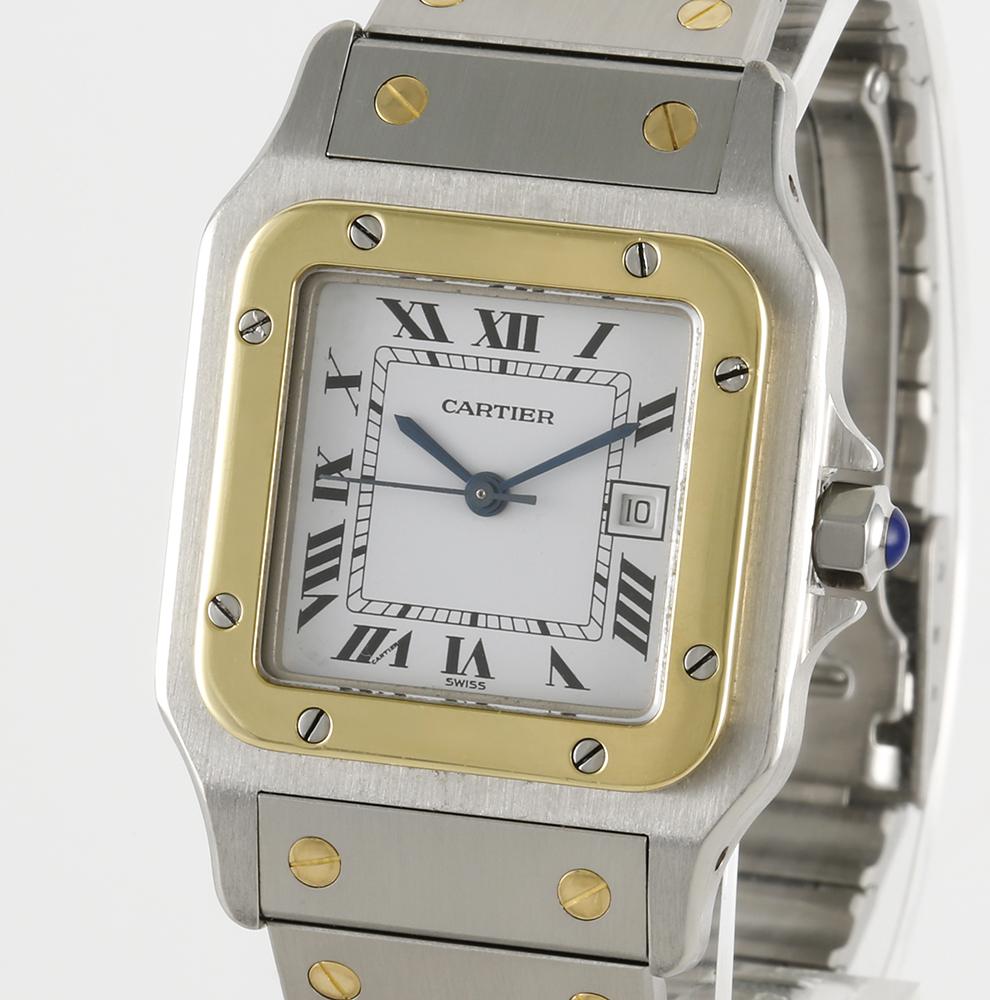 Fine stainless steel and gold square self-winding wristwatch with white dial and date.
Model Santos Case No.296119703.Material Yellow Gold and Steel
Bracelet Yellow Gold and Steel Buckle Deployant clasp
Length 29 Signature Dial, Case, Movement