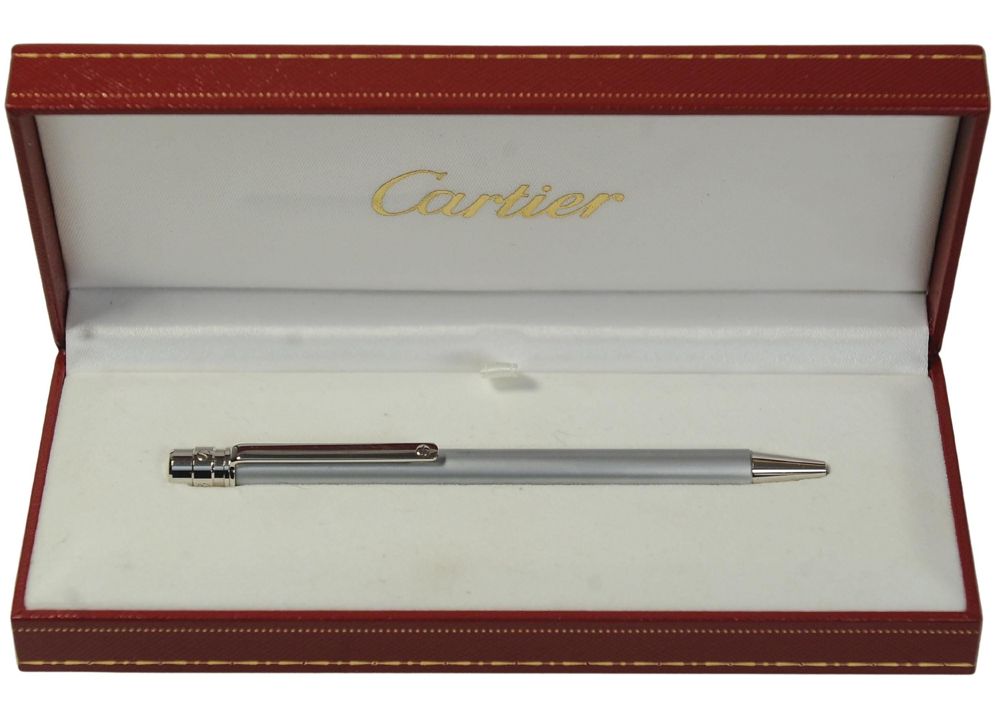 Bolígrafo Cartier Santos Style Billo M Cromo Cepillado en Estuche Cartier Francés en venta