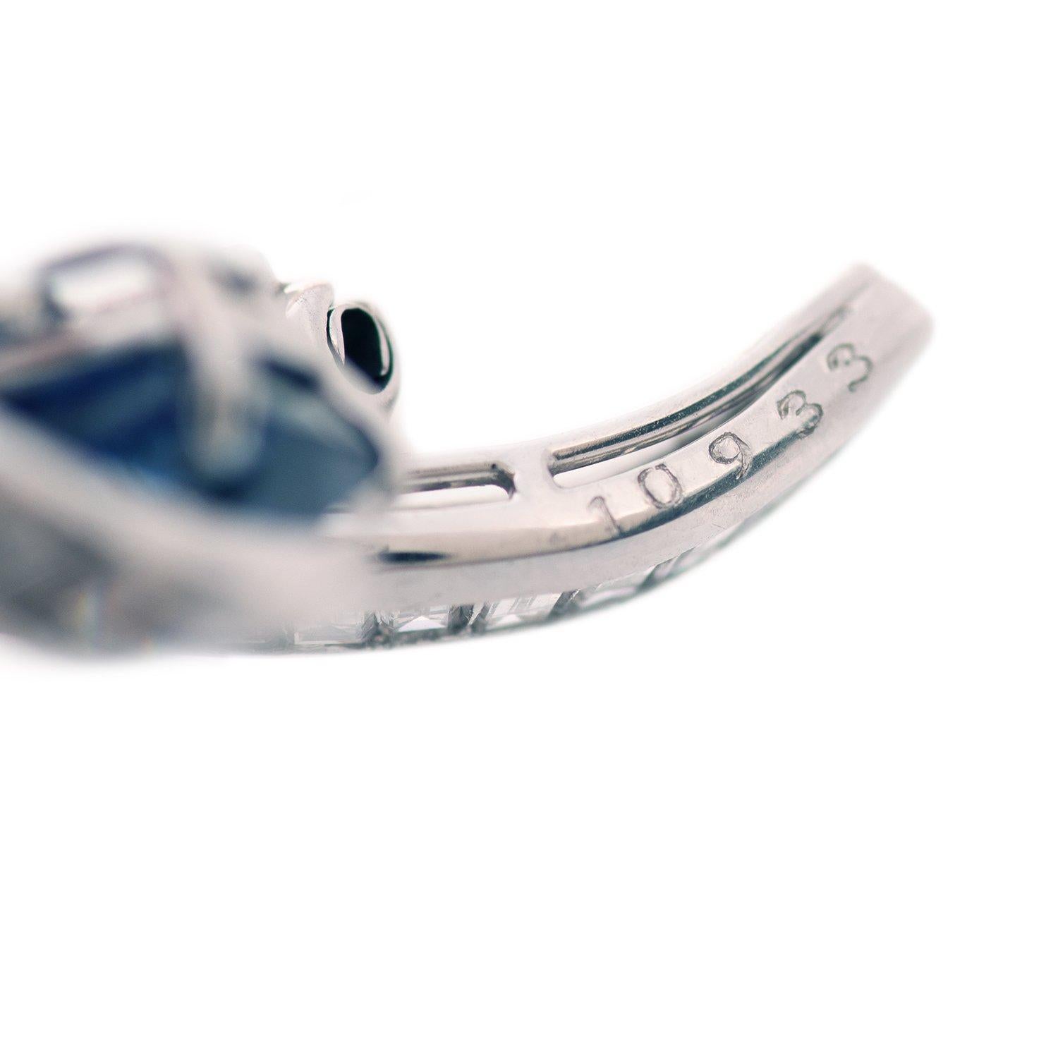 Cartier Sapphire and Diamond Flower Pin in Platinum For Sale 1