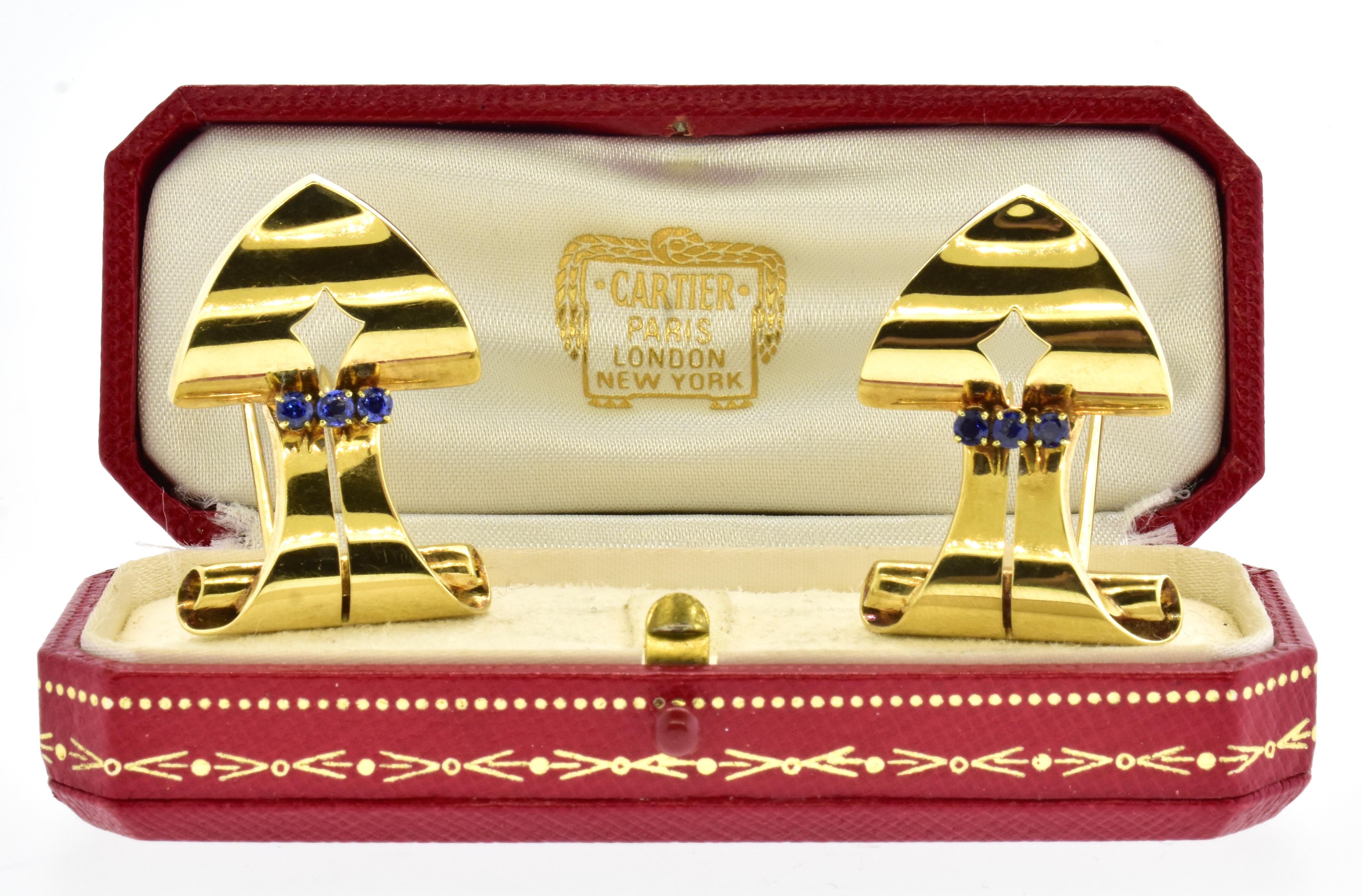 Women's Cartier Sapphire and Yellow Gold Double Clips, c. 1935 For Sale