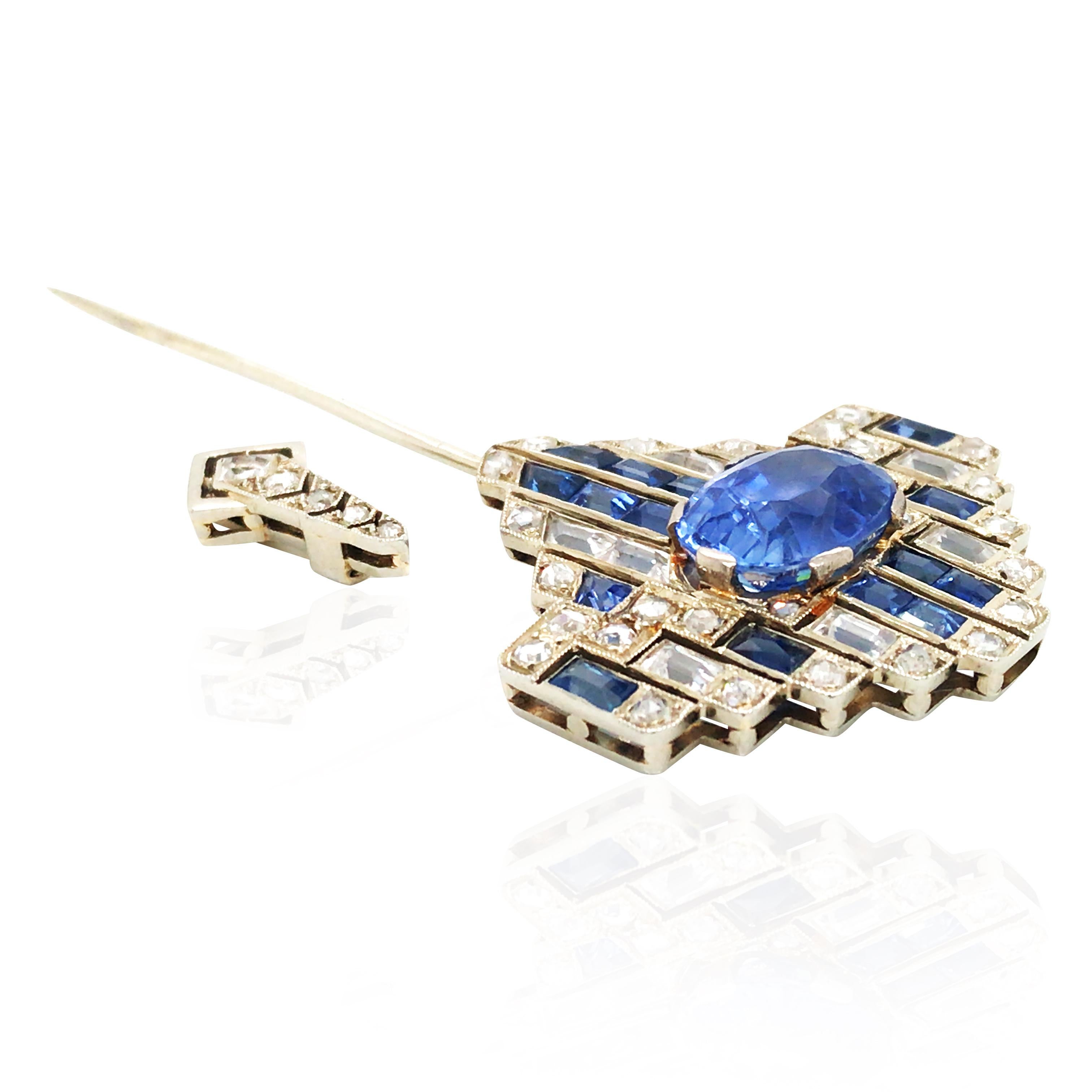 Art déco Cartier, broche Jabot en saphirs et diamants, GIA en vente