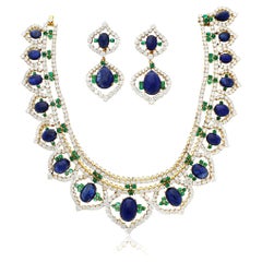 Cartier Collana e orecchini con zaffiro, smeraldo e diamante