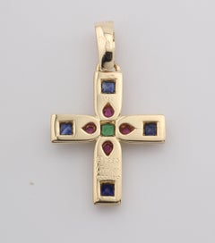 Colgante Cruz Bizantina Zafiro Rubí Esmeralda 18k Oro Amarillo Cartier