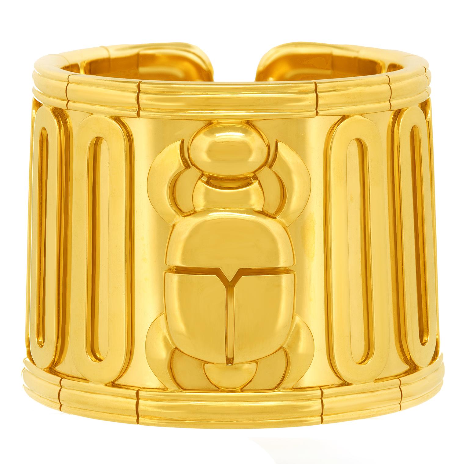 Cartier Scarab Motif Bracelet 18k For Sale 5