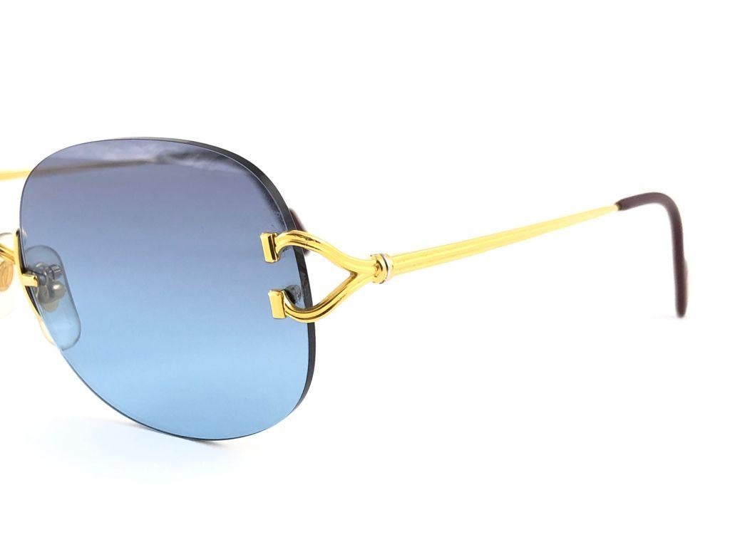 Gray Cartier Serrano Rimless Gold Special Edition Blue Gradient France Sunglasses For Sale