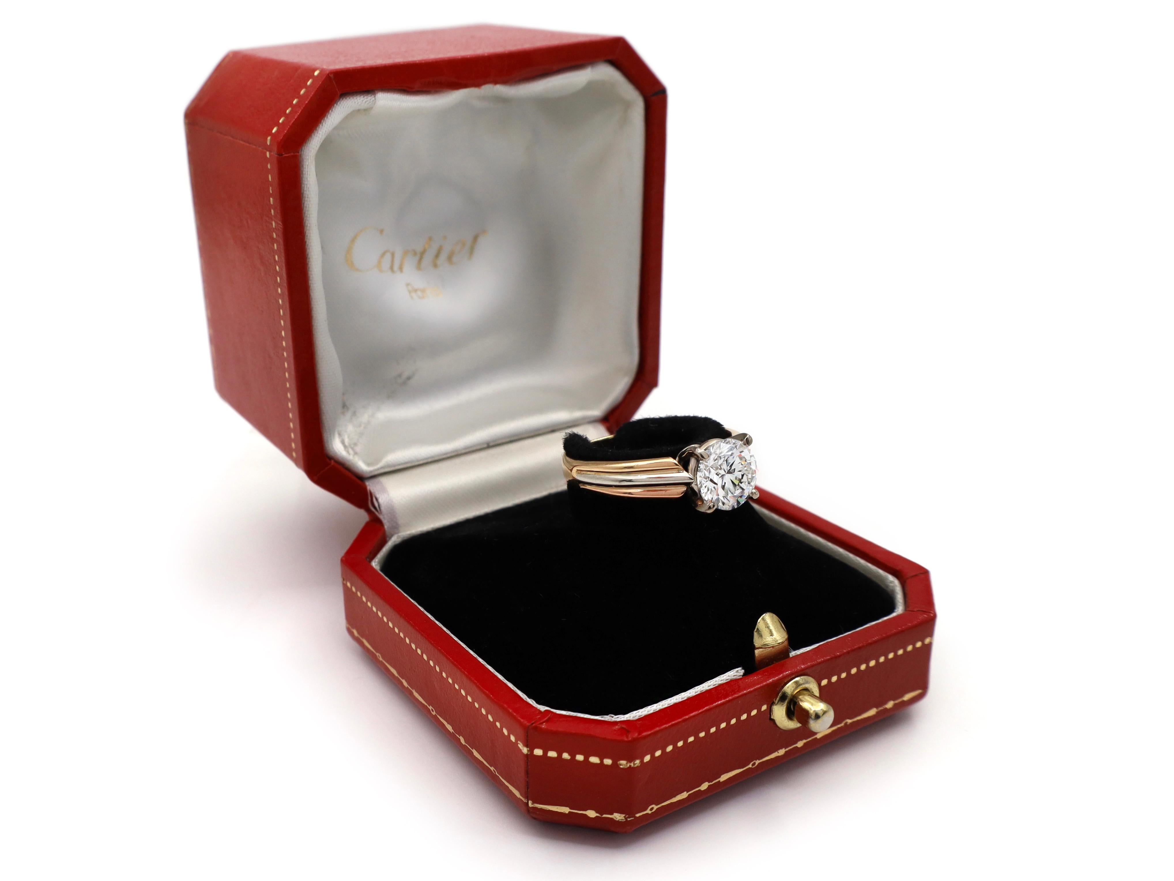 Retro Cartier Set, GIA Certified 2.01ct Diamond Solitaire Trinity Solitaire Ring For Sale