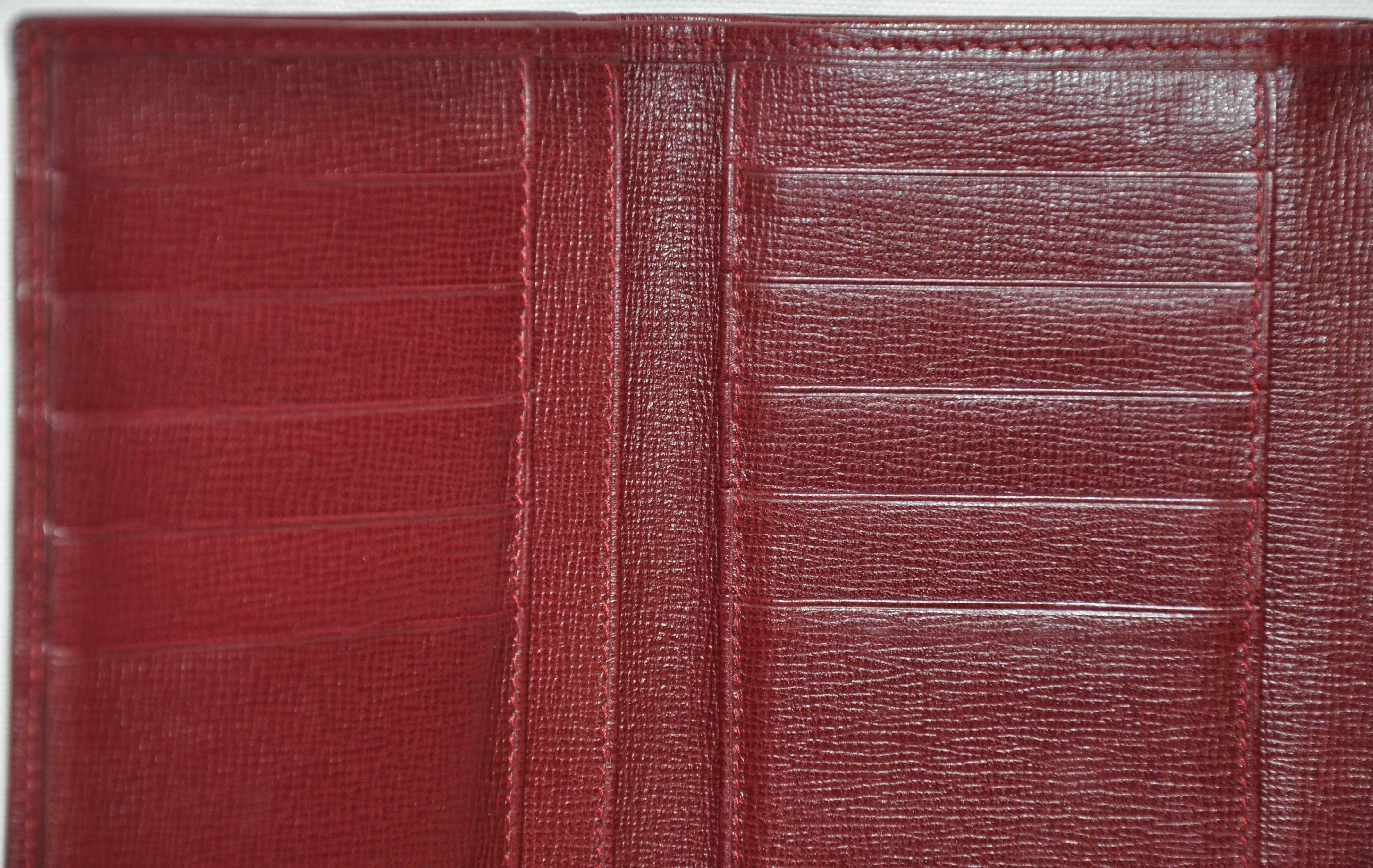 Cartier Signature Burgundy Textured Calfskin Billfold / C.C. / Change Purse  For Sale 1