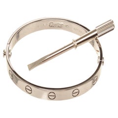 Bracciale Love 16 in argento di Cartier