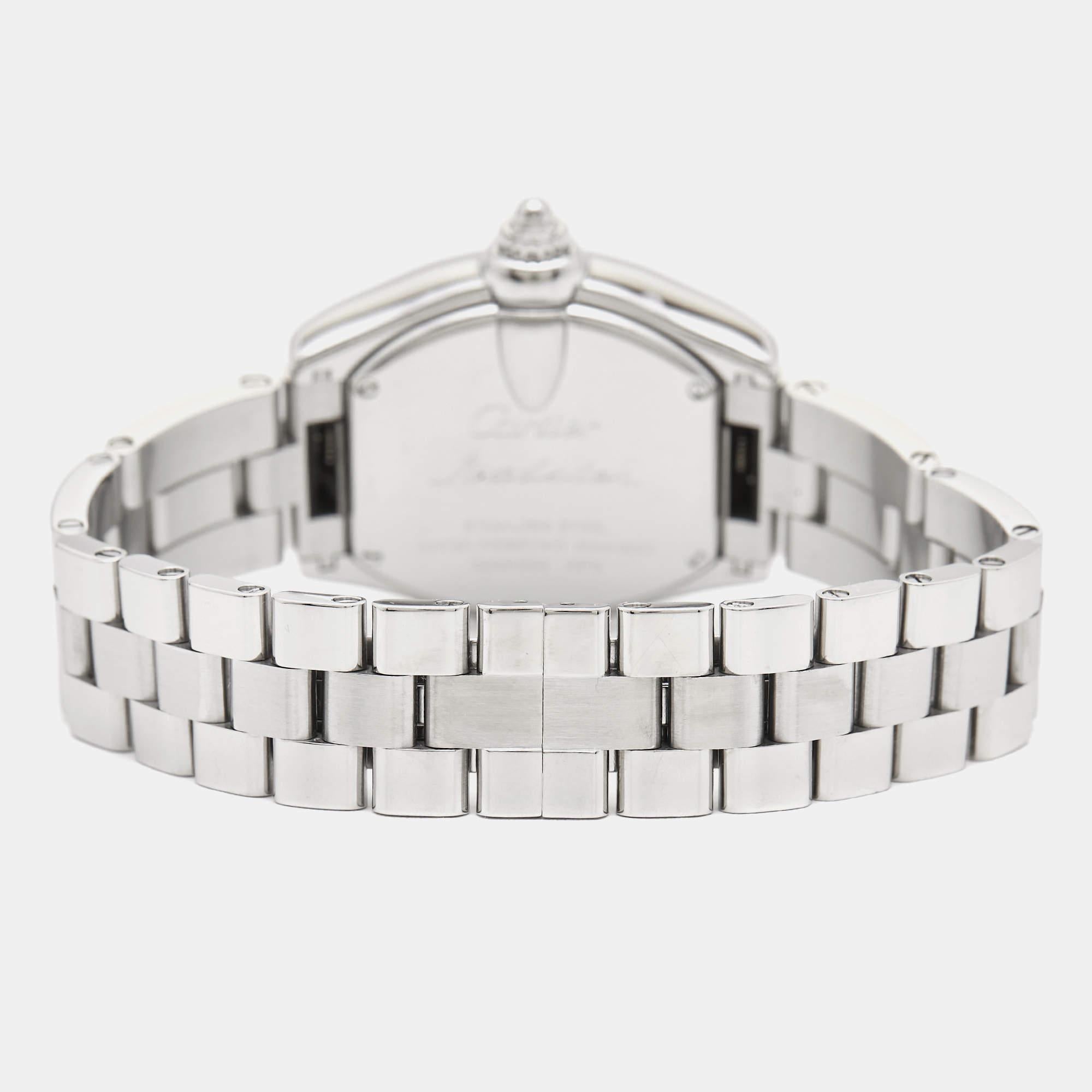 The charm of a finely crafted wristwatch accompanies the wearer through the years and to any occasion they have a date for. It is this charm, infused with timeless luxury, that makes this authentic Cartier Roadster 2675 wristwatch such an incredible