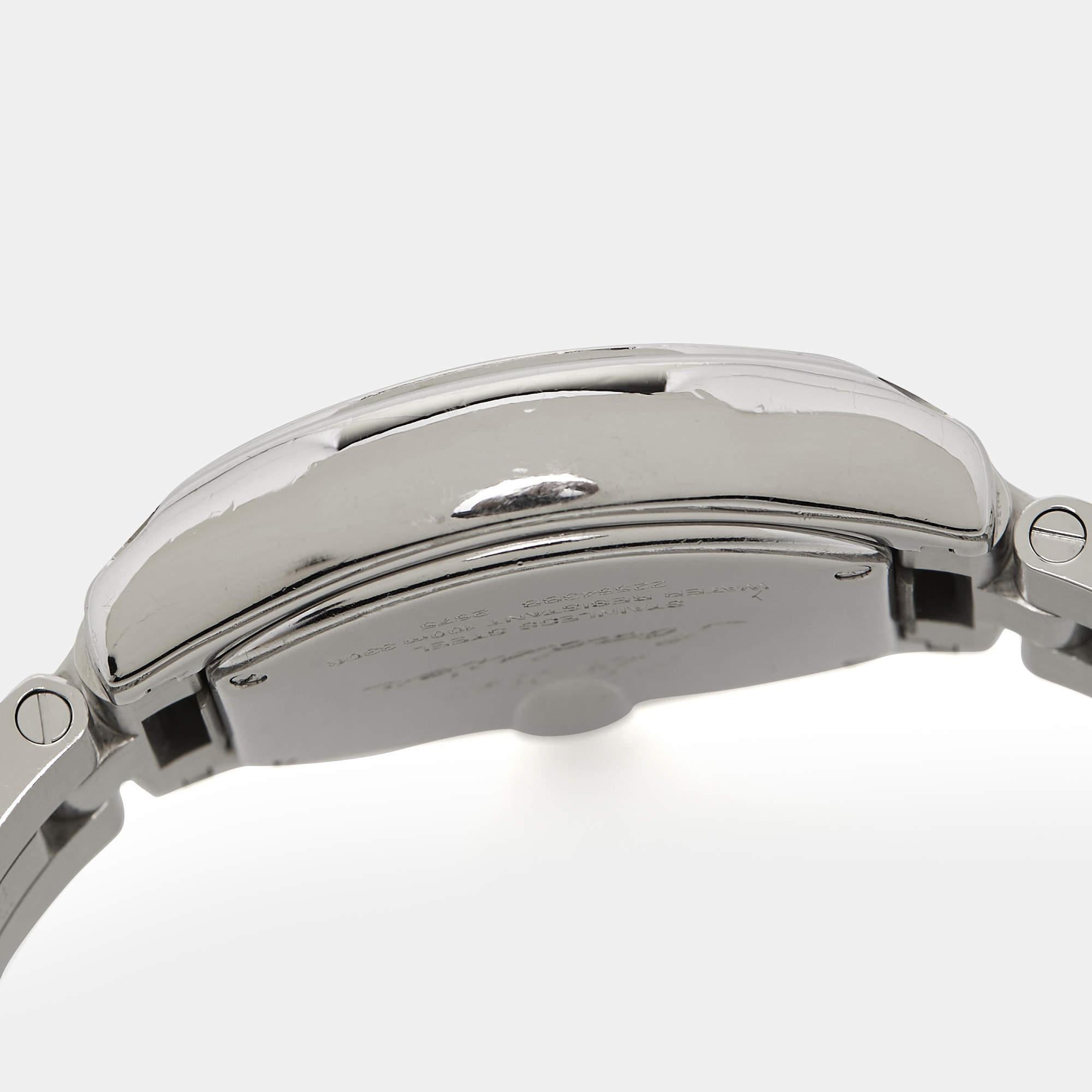 Cartier Silver Stainless Steel Roadster 2675 Women's Wristwatch 31 mm In Good Condition For Sale In Dubai, Al Qouz 2