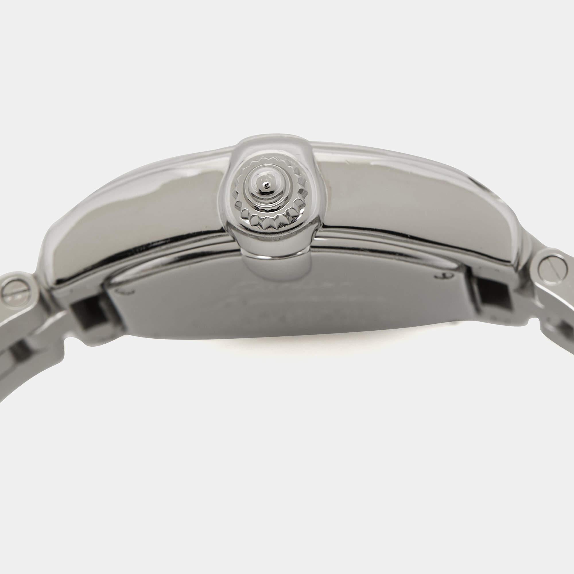 Cartier Silver Stainless Steel Roadster 2675 Women's Wristwatch 31 mm For Sale 2