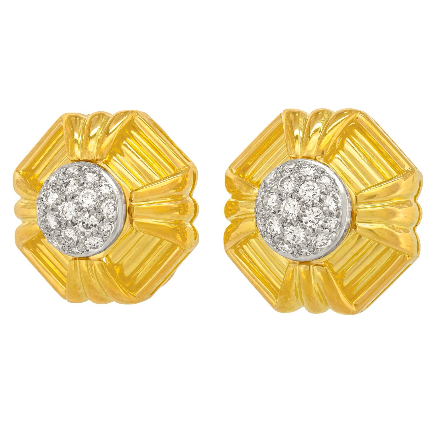 Cartier Sixties Diamond and Gold Earrings For Sale 2