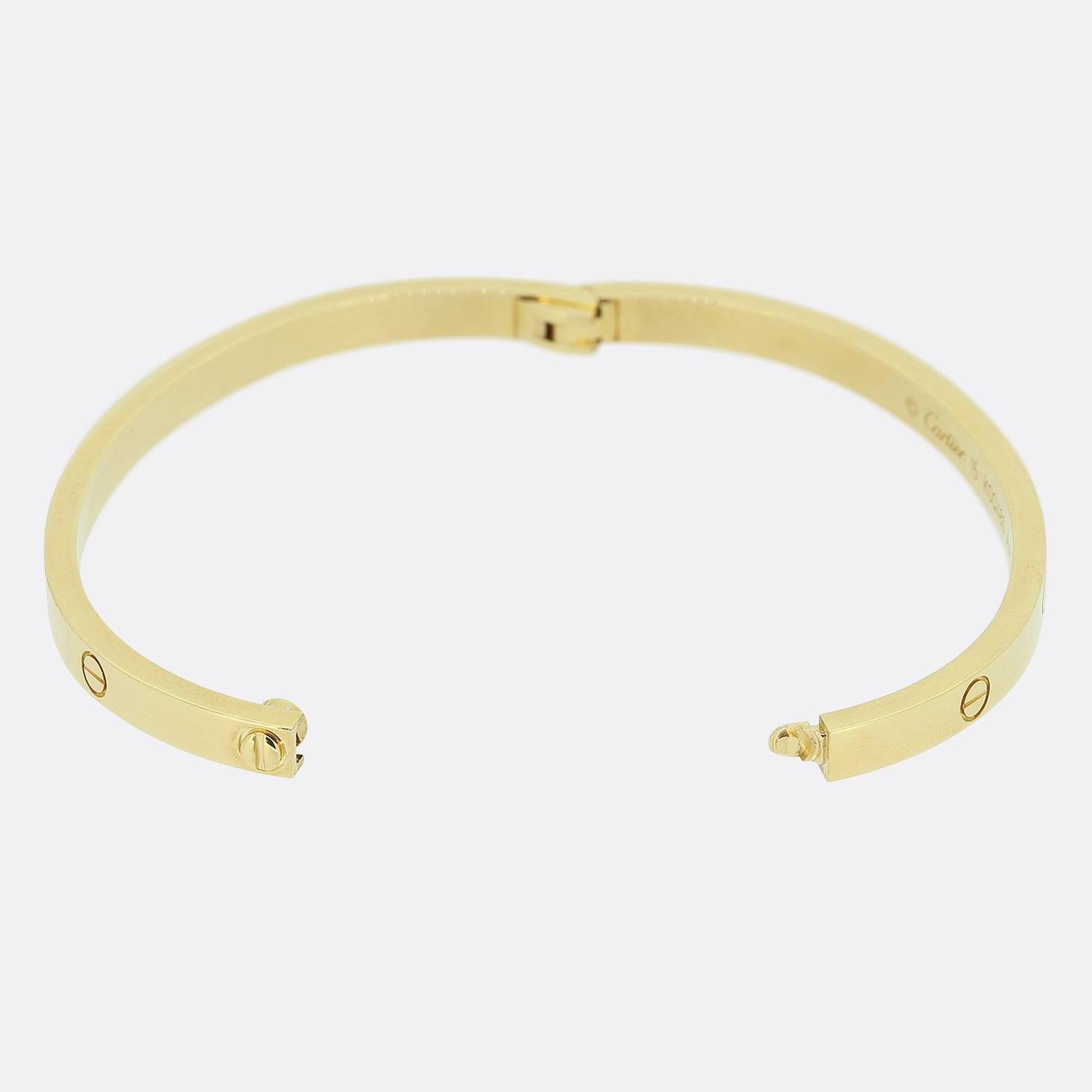 Cartier Kleiner Modell LOVE-Armreif Größe 15 im Zustand „Hervorragend“ in London, GB