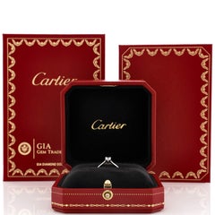 Anello Cartier Solitaire 1895 in platino con diamante RBC 0,20-0,29CT