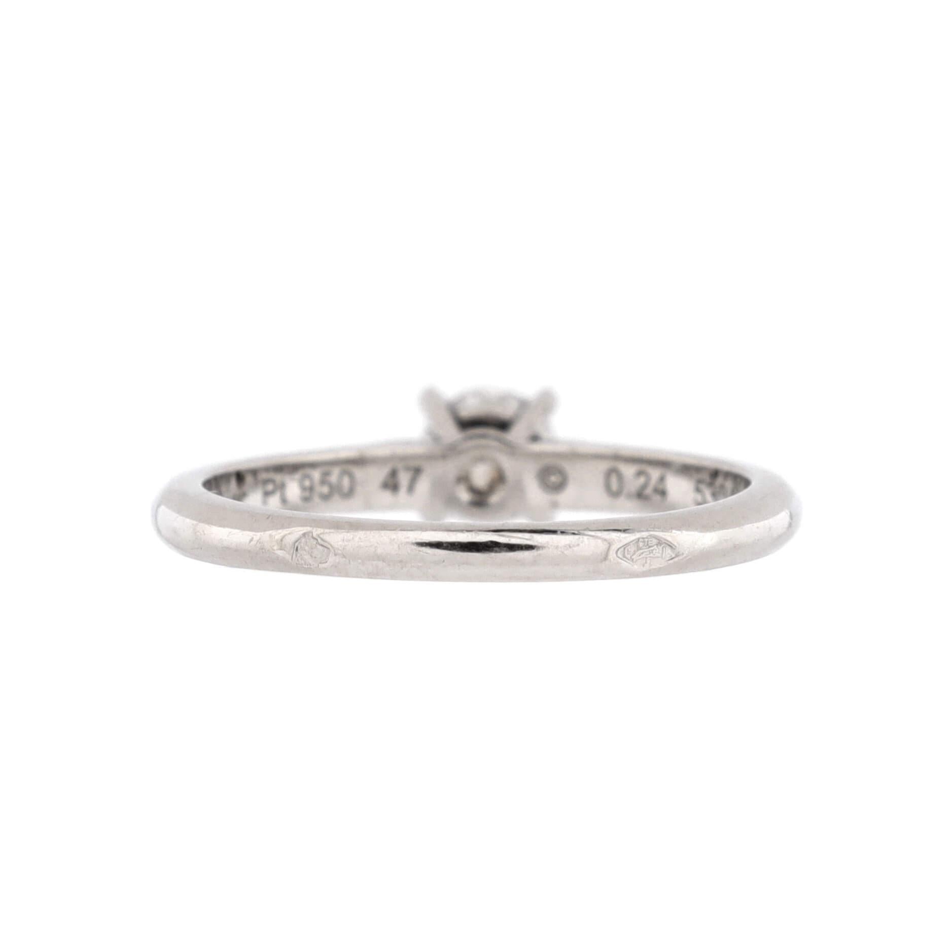 Cartier Solitaire 1895 Ring Platinum with RBC Diamond 0.20-0.29CT In Good Condition In New York, NY