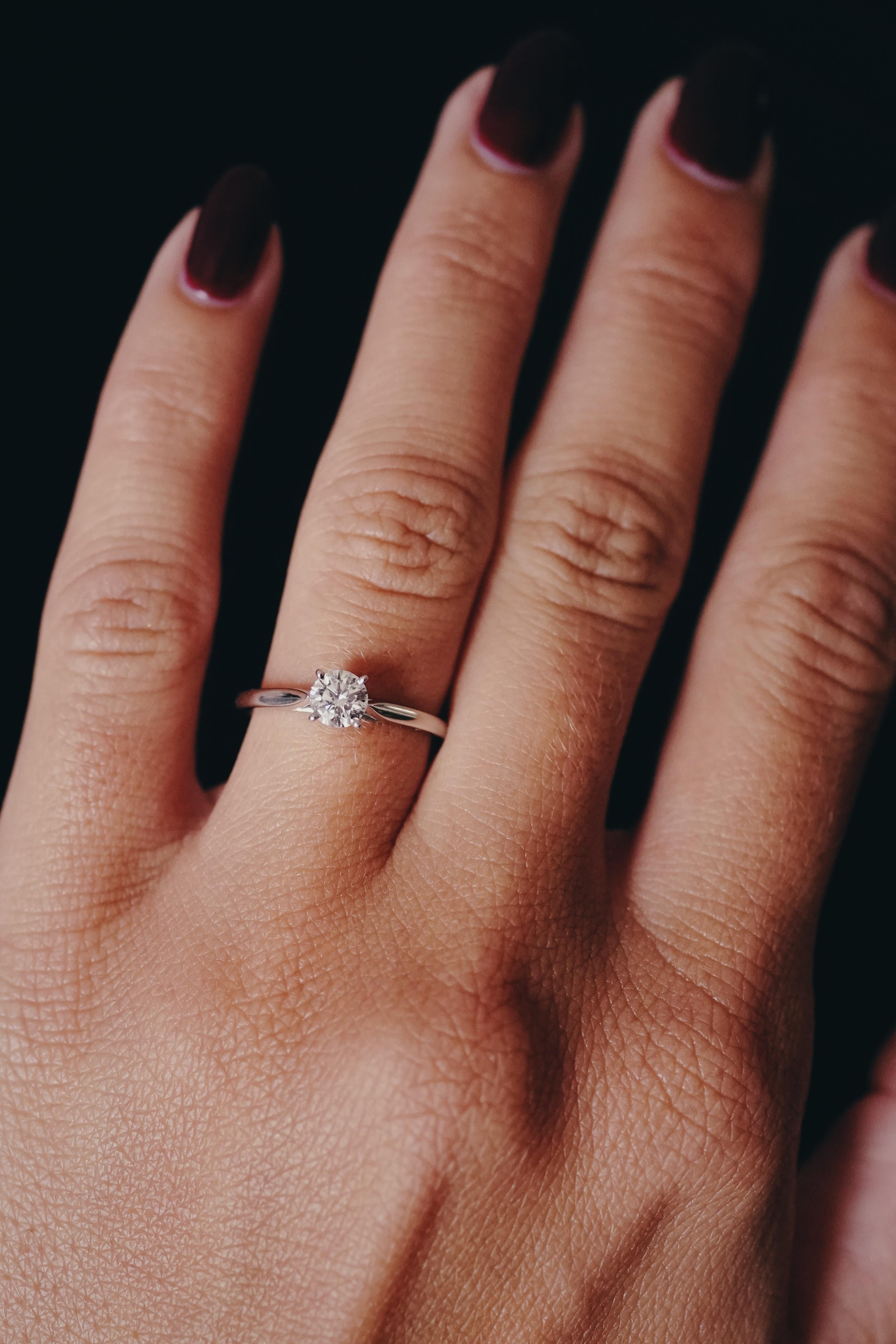 Contemporary Cartier, Solitaire 1895 Round Cut GIA 0.37 Carat G/VVS2 Diamond Ring