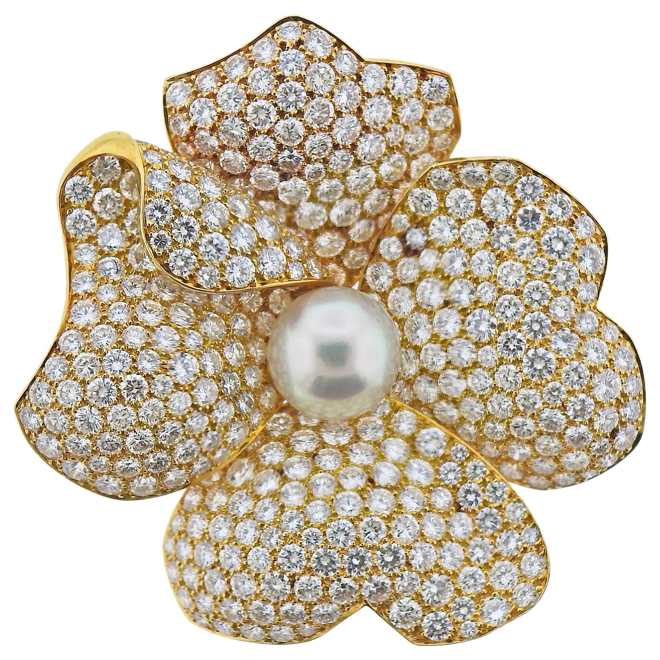 Cartier South Sea Pearl 15 Carat Diamond Gold Flower Brooch