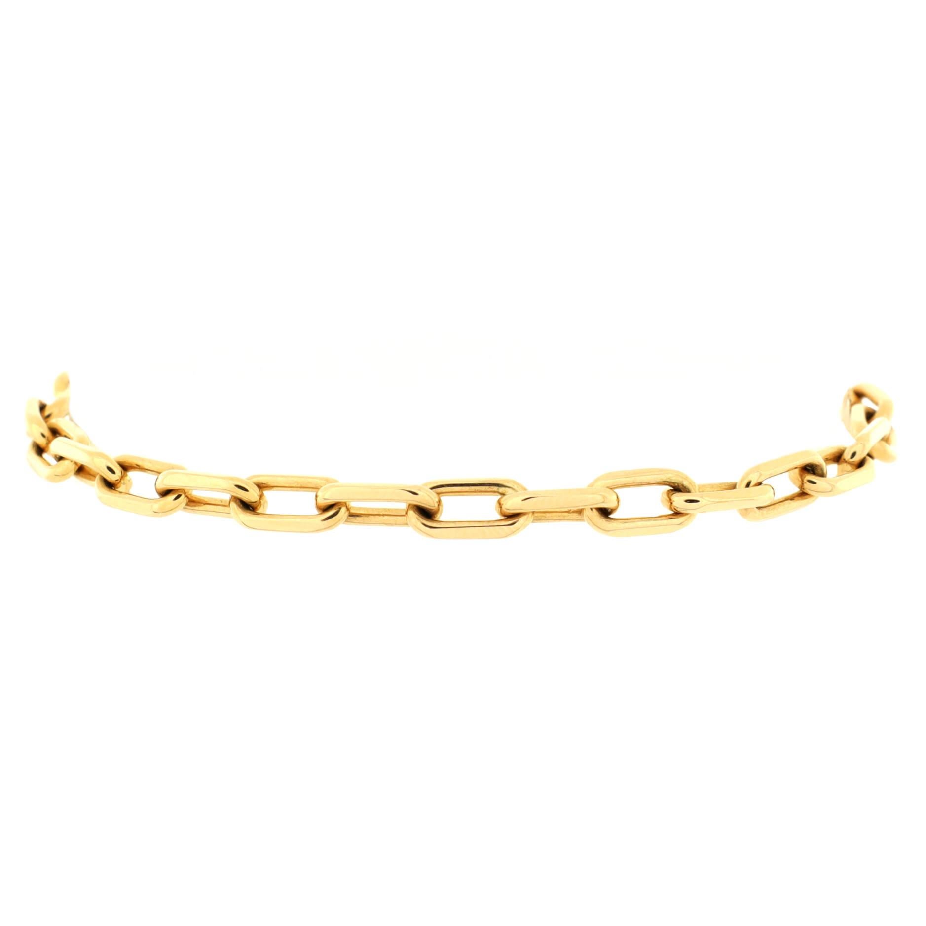 Condition: Great. Minor wear throughout.
Accessories: No Accessories
Measurements: Circumference: 7.00 